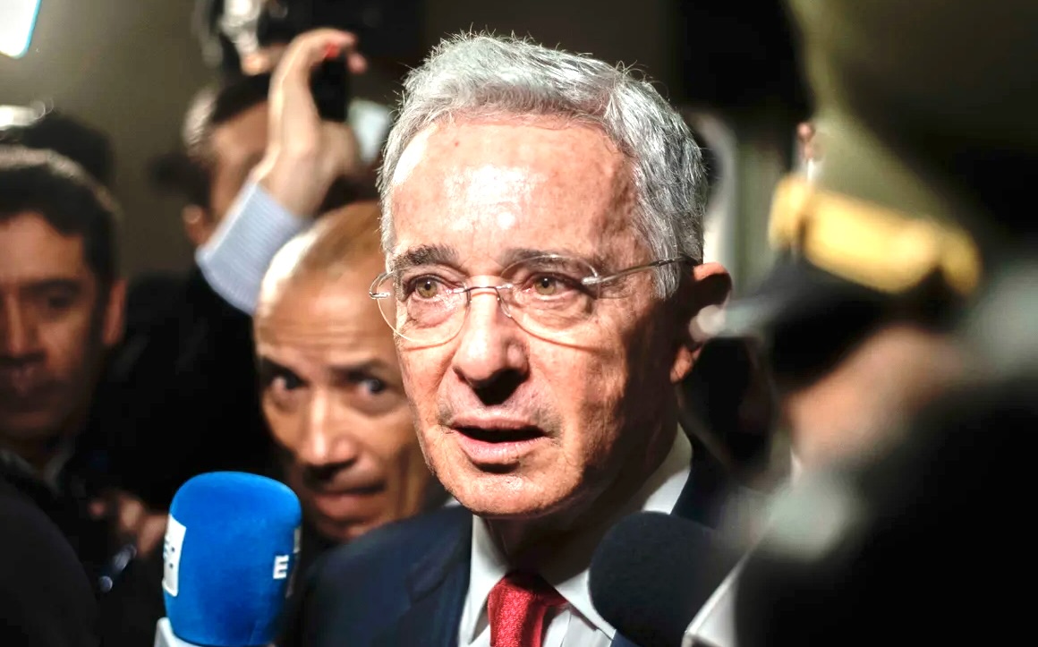 Expresidente de Colombia, Álvaro Uribe Vélez 