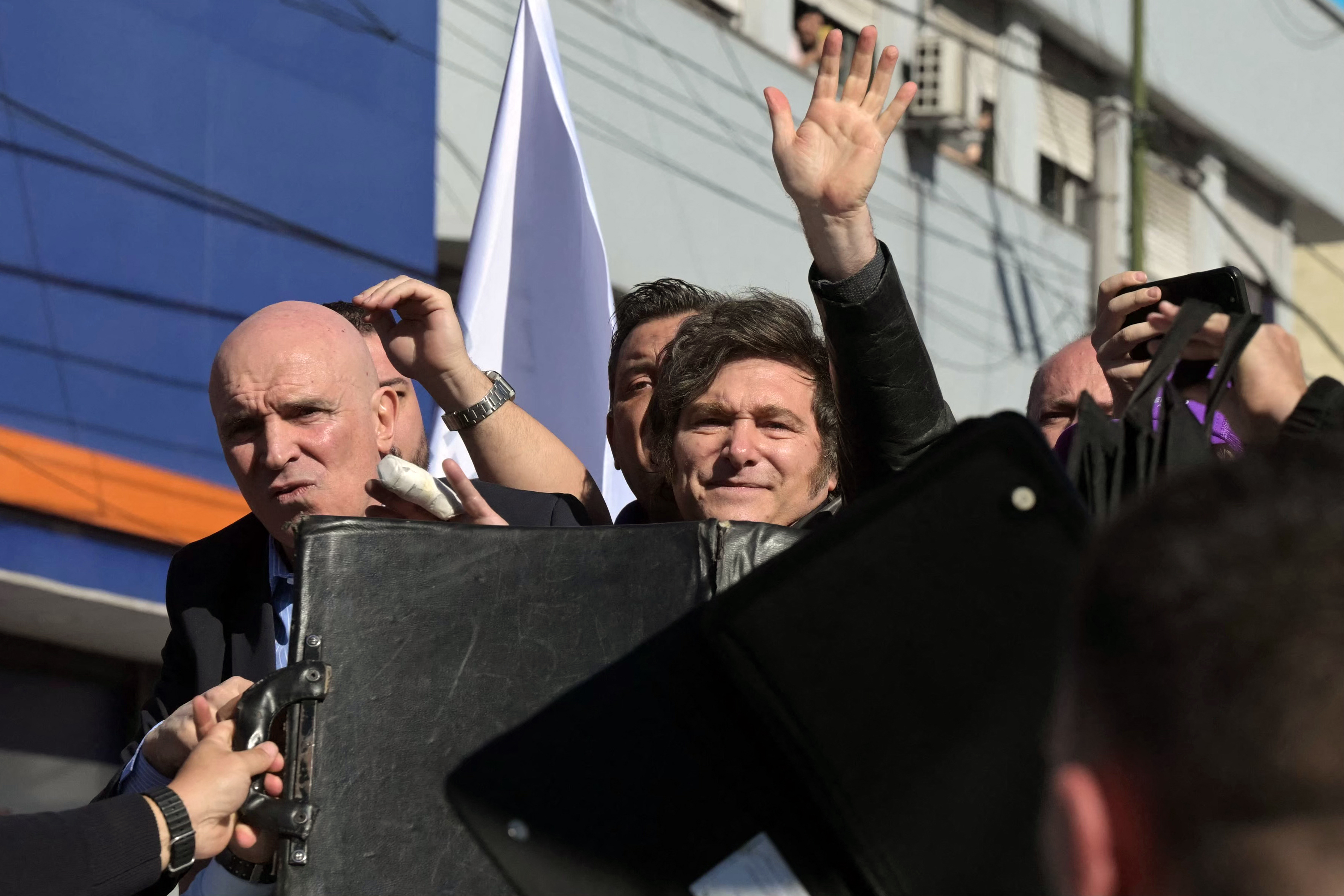 “La intención es lastimar, herir al otro”: Maximiliano Bondarenko acusó al kirchnerismo por el ataque a la caravana de Milei en Lomas de Zamora