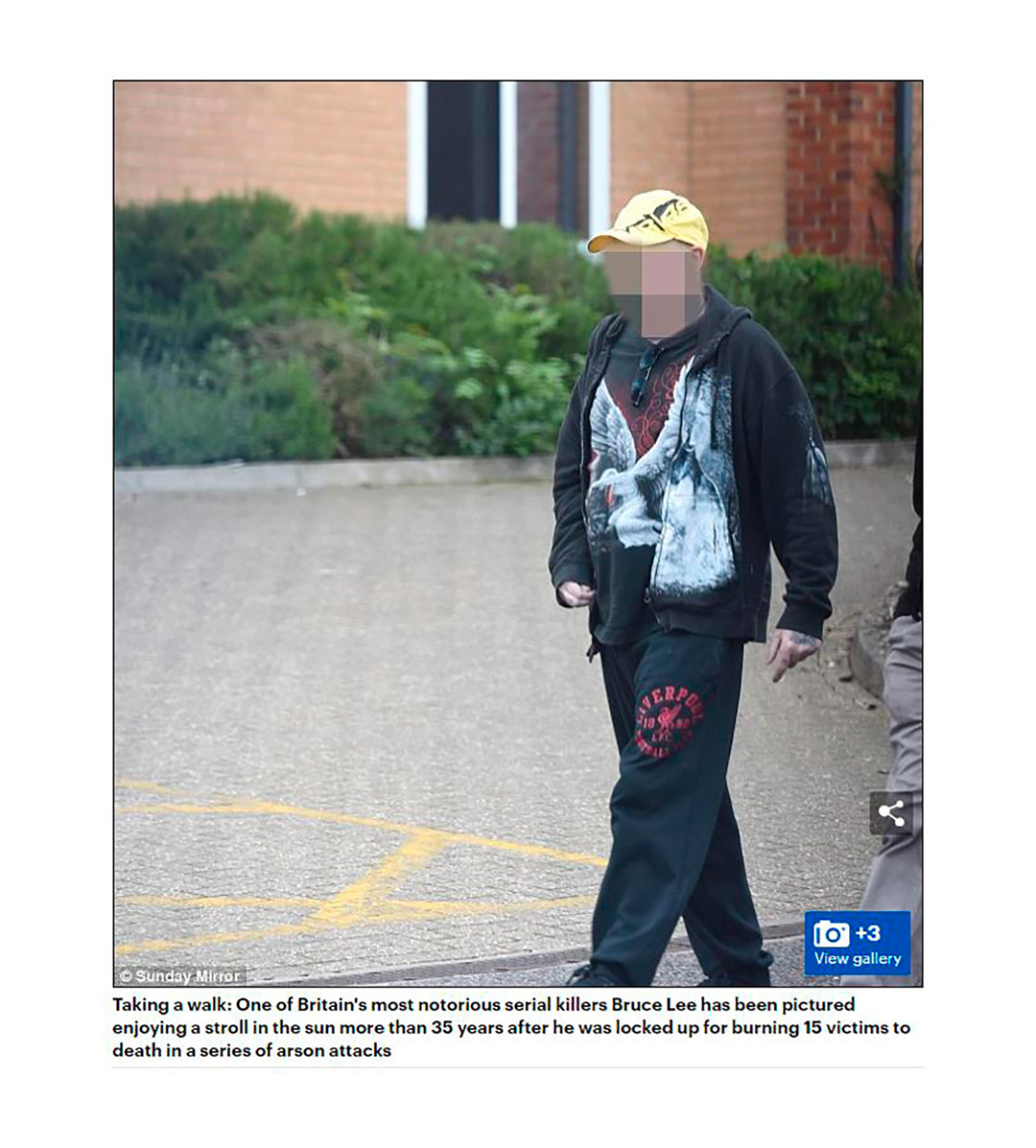 Dinsdale caminando en libertad en 2016. Así lo halló el fotógrafo del Daily Mail y provocó una gran polémica (Captura Mail Online)