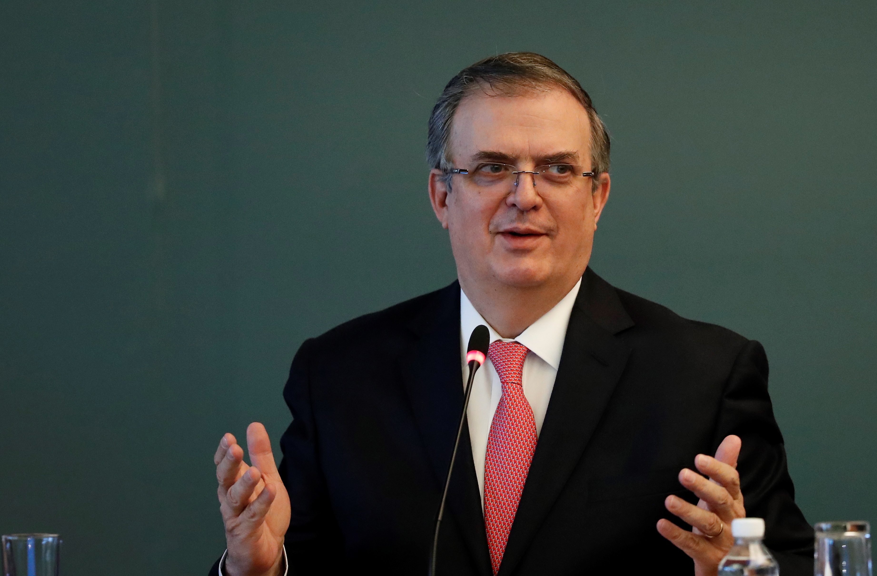 “voy A Saludar” Marcelo Ebrard Viajó A Chile Para Reunirse Con Gabriel Boric Presidente Electo 1279