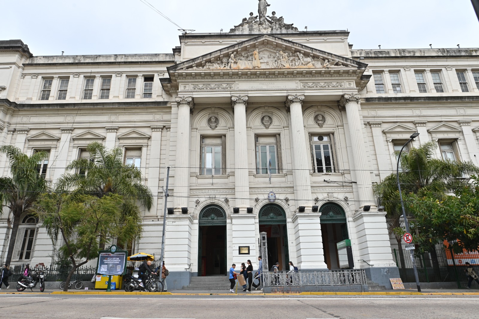 Gobernadores, empresarios y académicos se reunirán en la UBA para discutir estrategias de crecimiento económico 