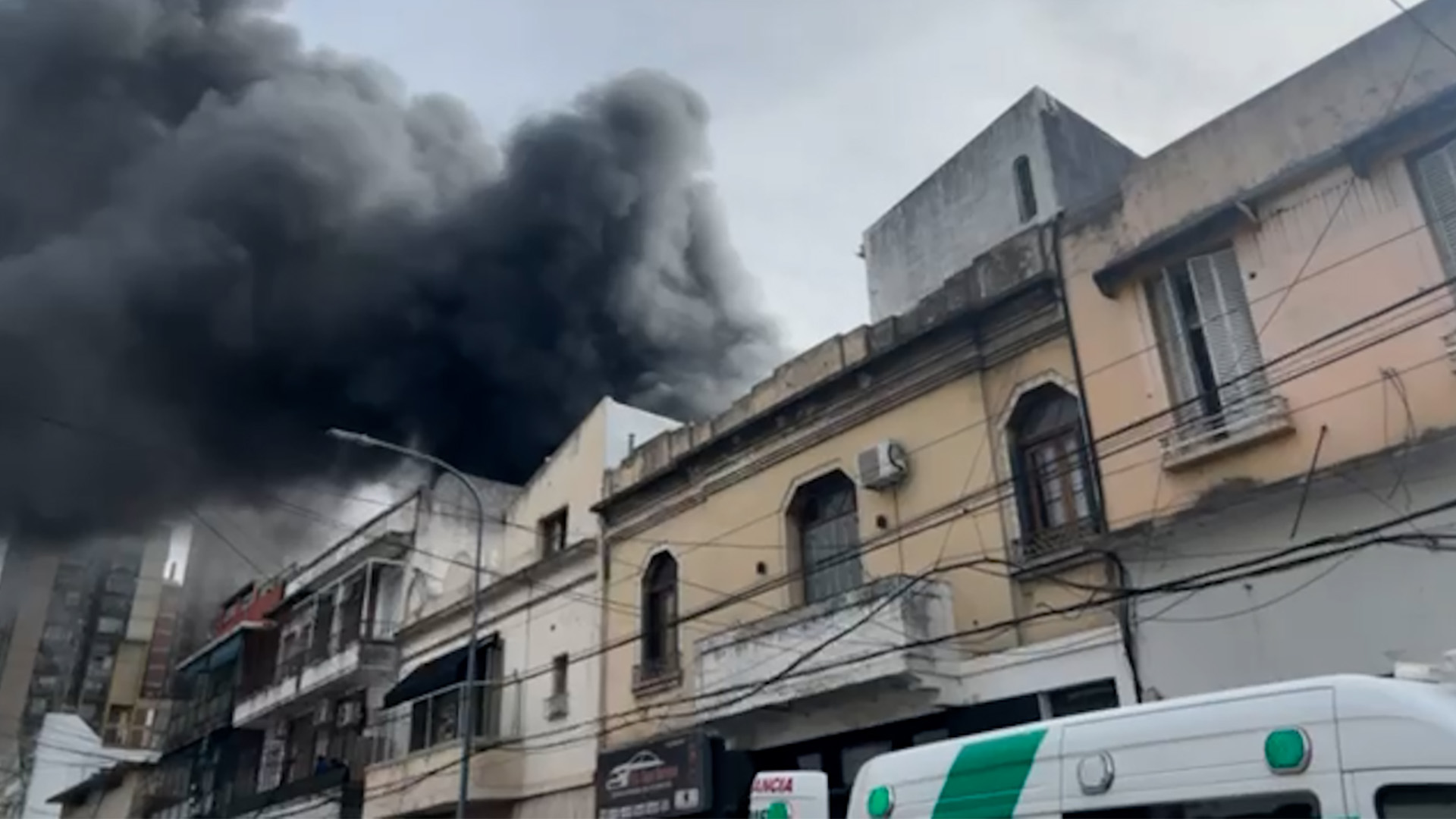 Empresario emiratí fanático de Argentina cerró un megaproyecto energético con Egipto por USD 20.000 millones