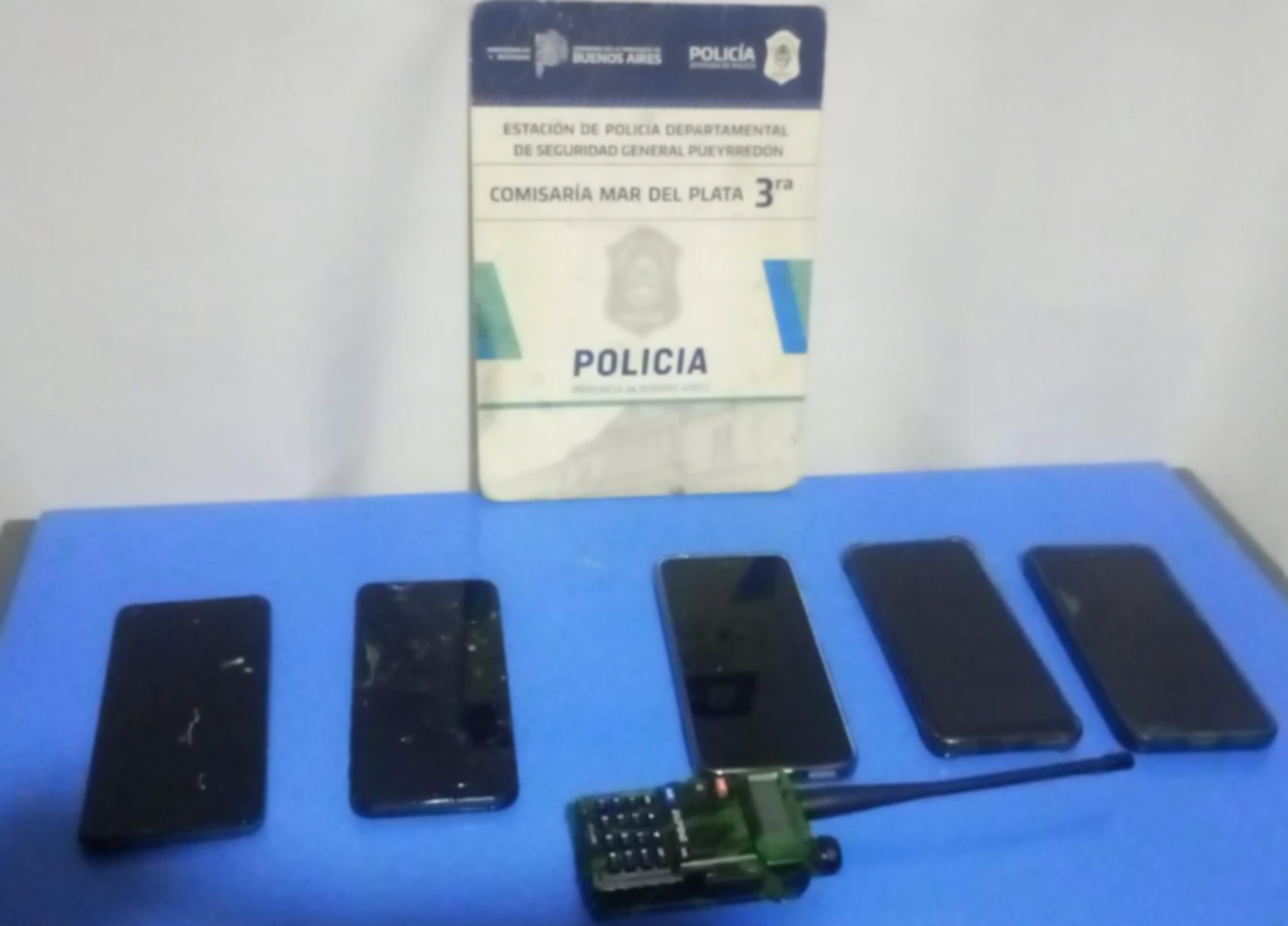 Desarticularon una red que usaba inhibidores para robar autos en Mar del Plata: los atraparon cuando vaciaban una camioneta
