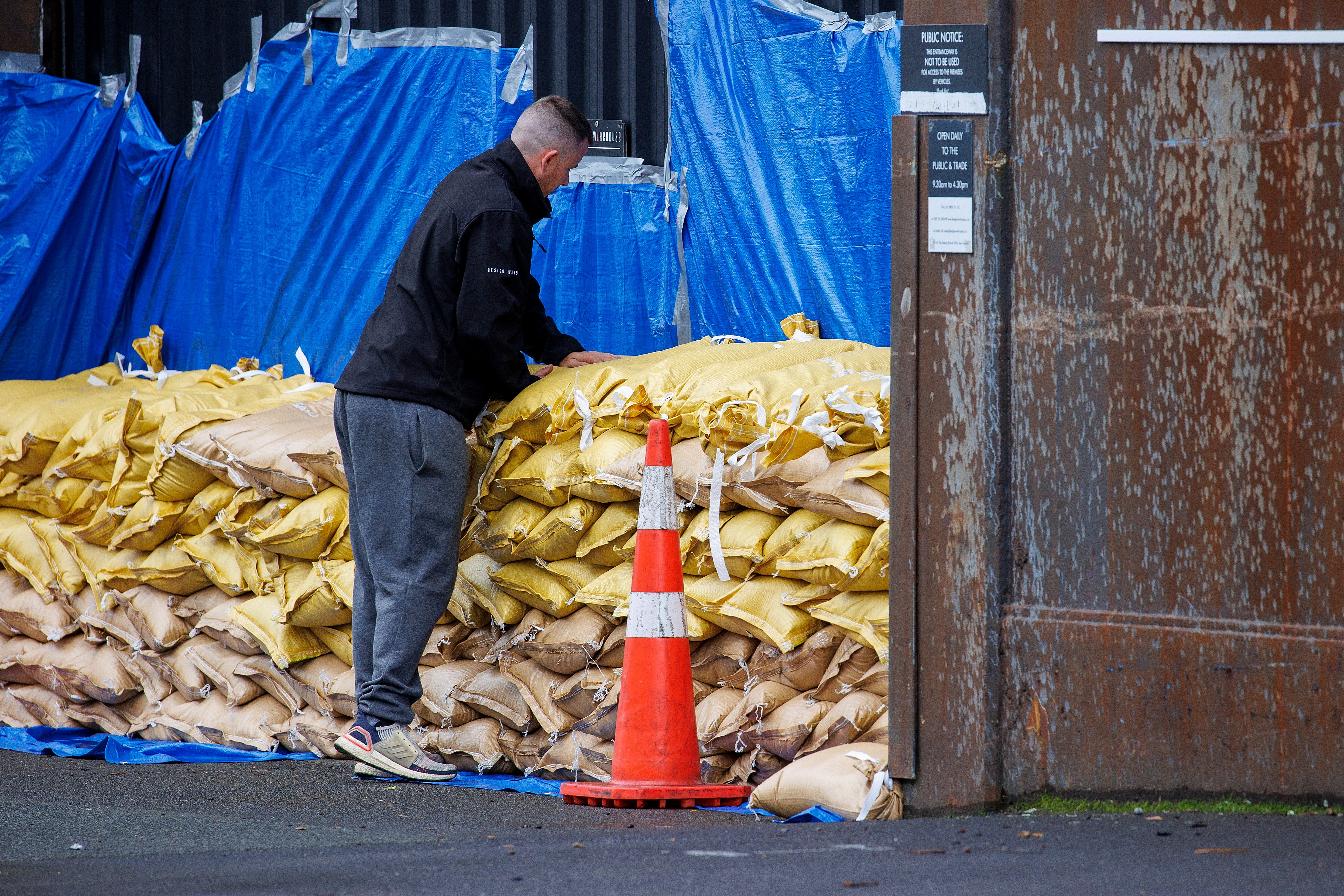 La ciudad de Auckland se recupera todavía de las inundaciones históricas de finales de enero, que dejaron cuatro fallecidos. (REUTERS)