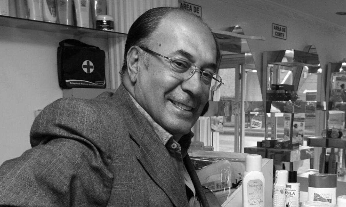 En Twitter los usuarios publicaron fotografías recordando al actor. Twitter.