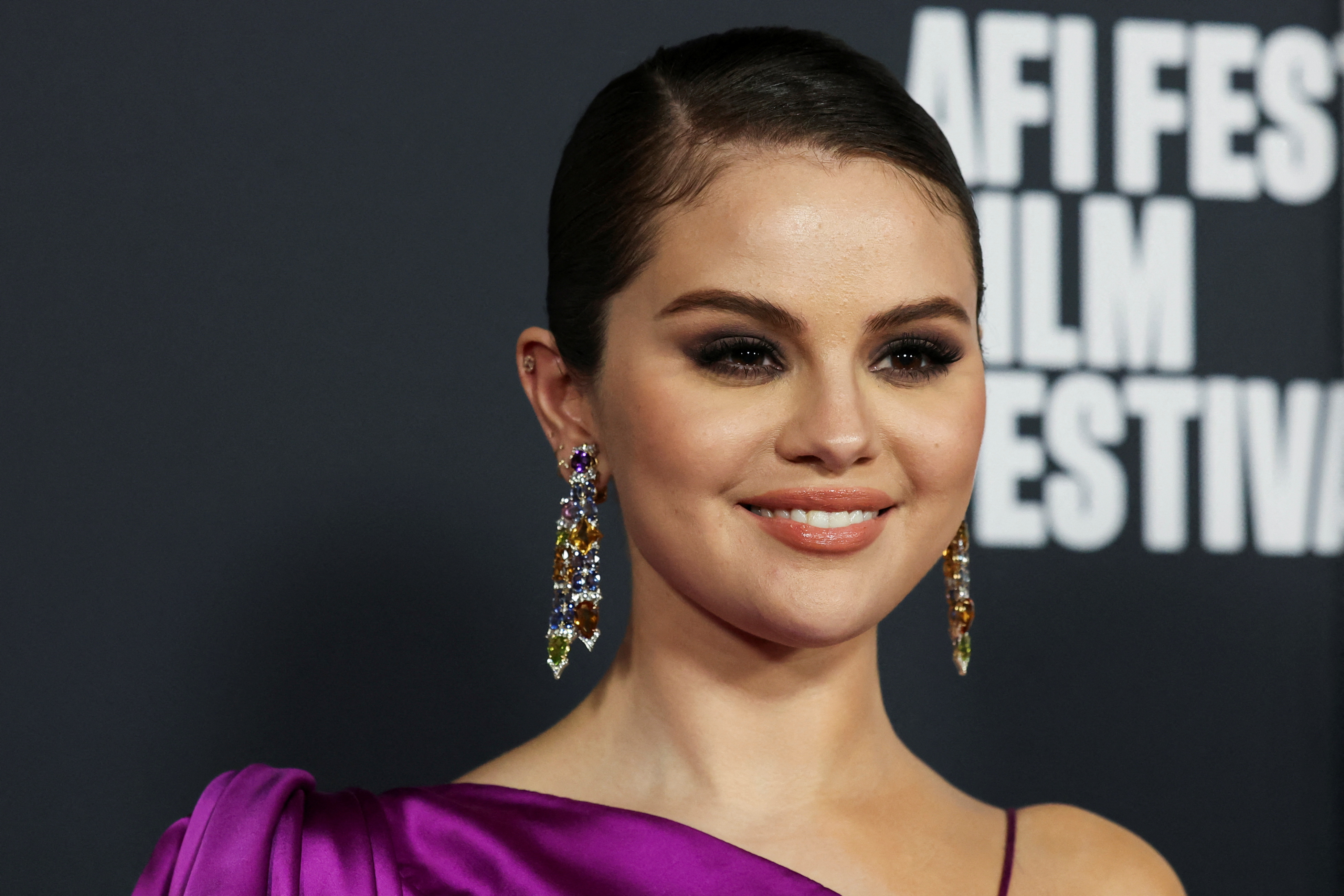 Selena Gomez asiste a la proyección del documental "Selena Gomez: My Mind & Me" en la noche de apertura del AFI Fest en Los Ángeles, California,el 2 de noviembre de 2022 (Reuters)