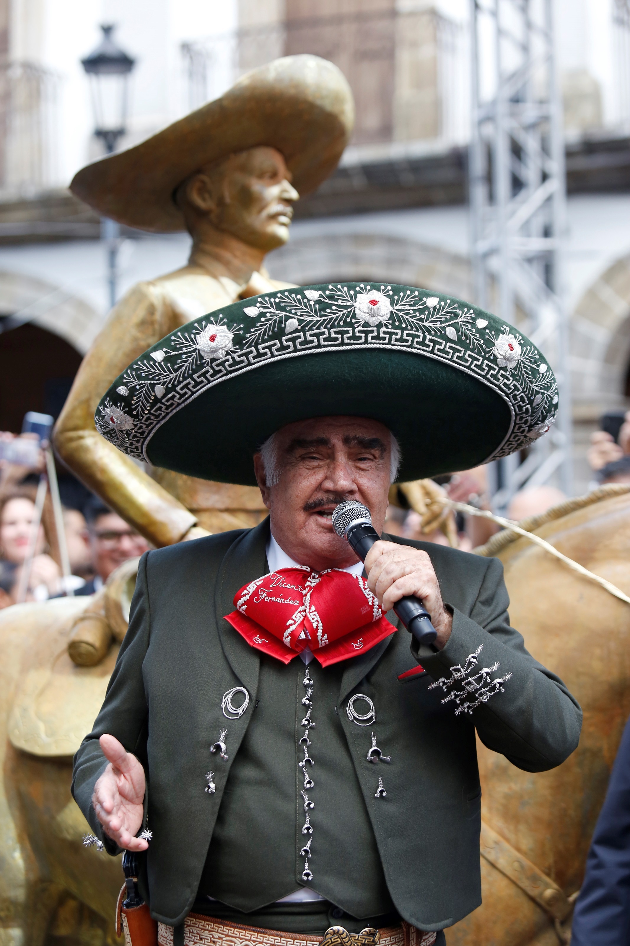Burro Marchitar Conciliar Vicente Fernández, las canciones del "santo patrono de la música ranchera"  - Infobae