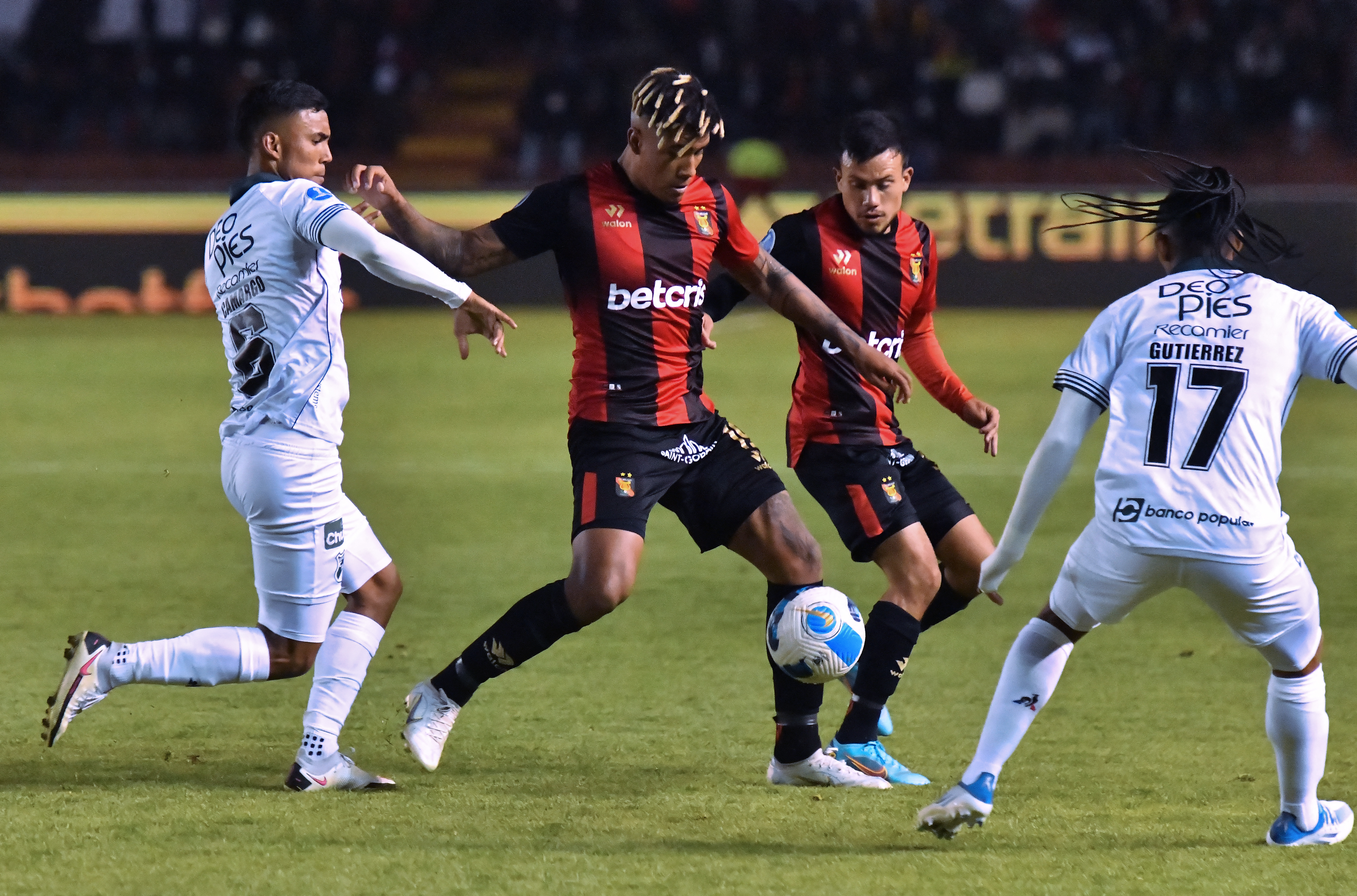 Melgar a cuartos de final de Copa Sudamericana 2022: Derrotó a Deportivo Cali en Arequipa