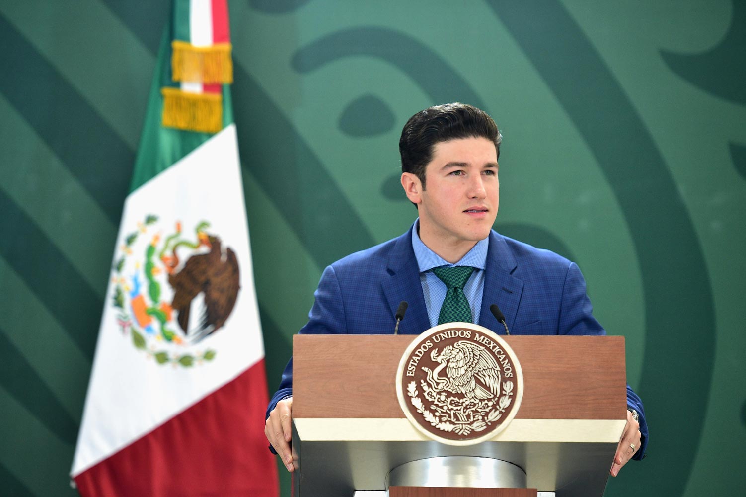 Samuel García has exposed tactics such as water bombing and the closure of clandestine intakes (Photo: Government of Mexico)