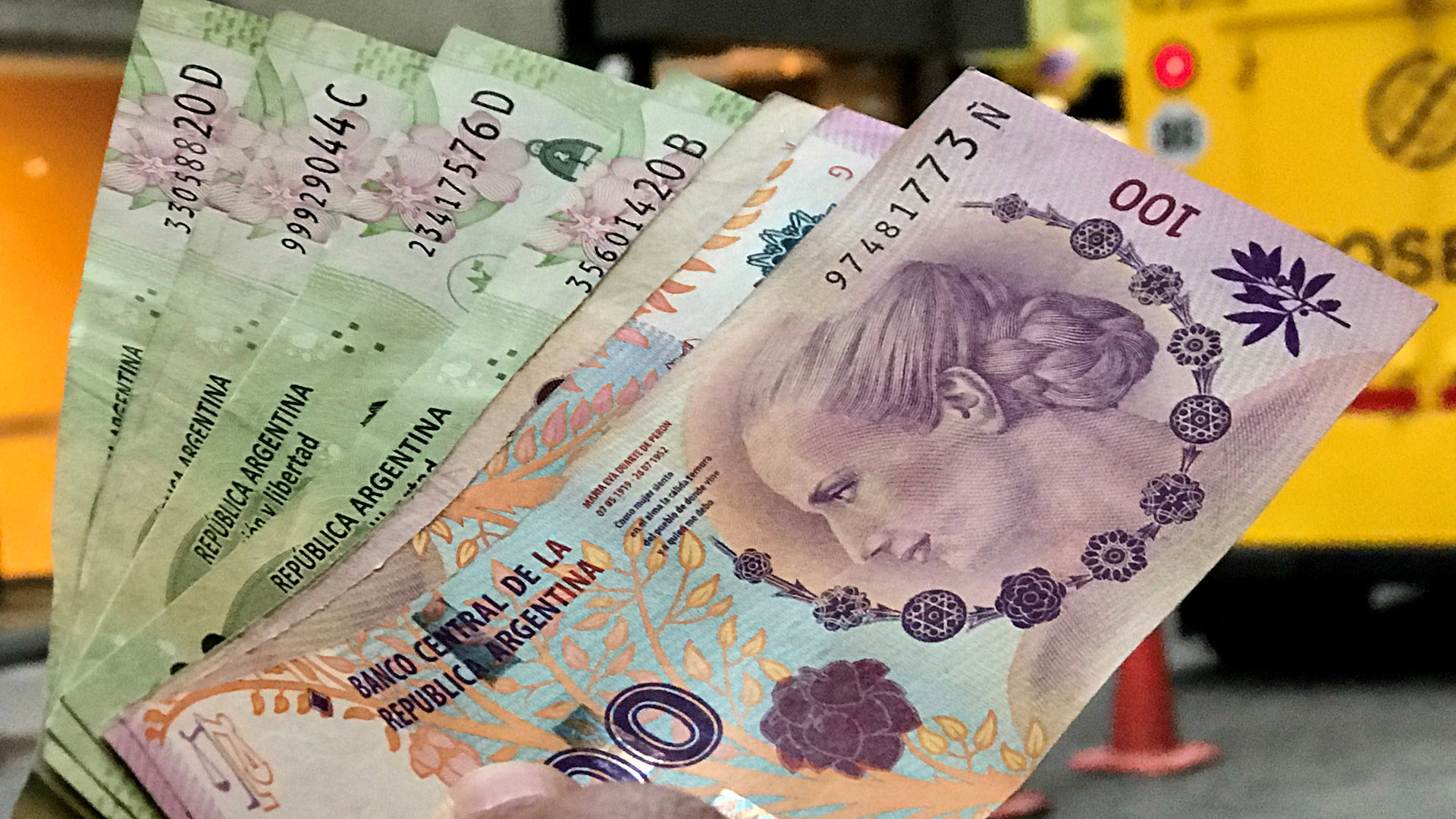 Al menos en la letra, el FMI logró imponer el principio de reducir la emisión monetaria