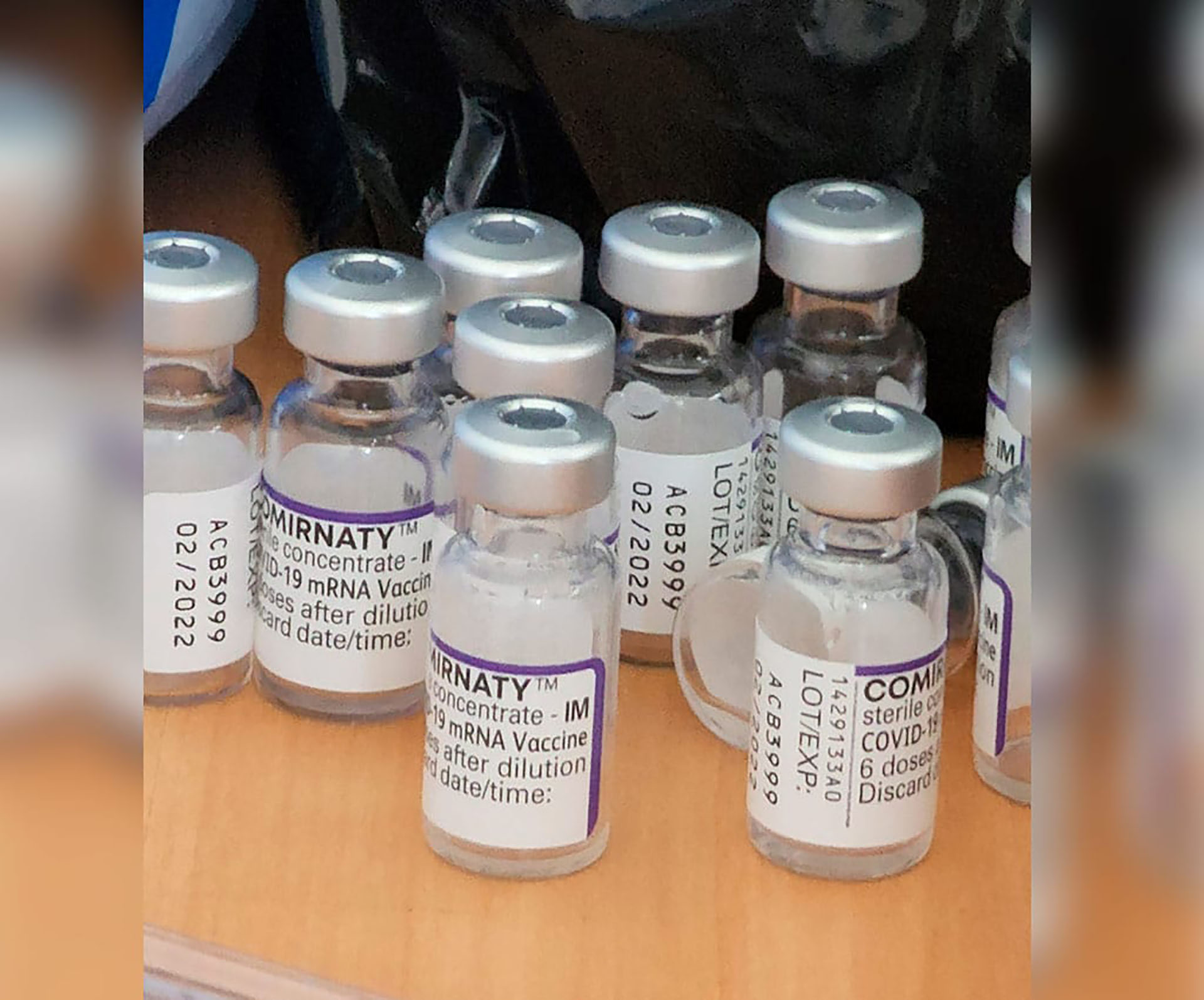 El Ministerio de Salud de Nicaragua ordenó a sus trabajadores aplicar un lote de vacunas vencidas (Confidencial)