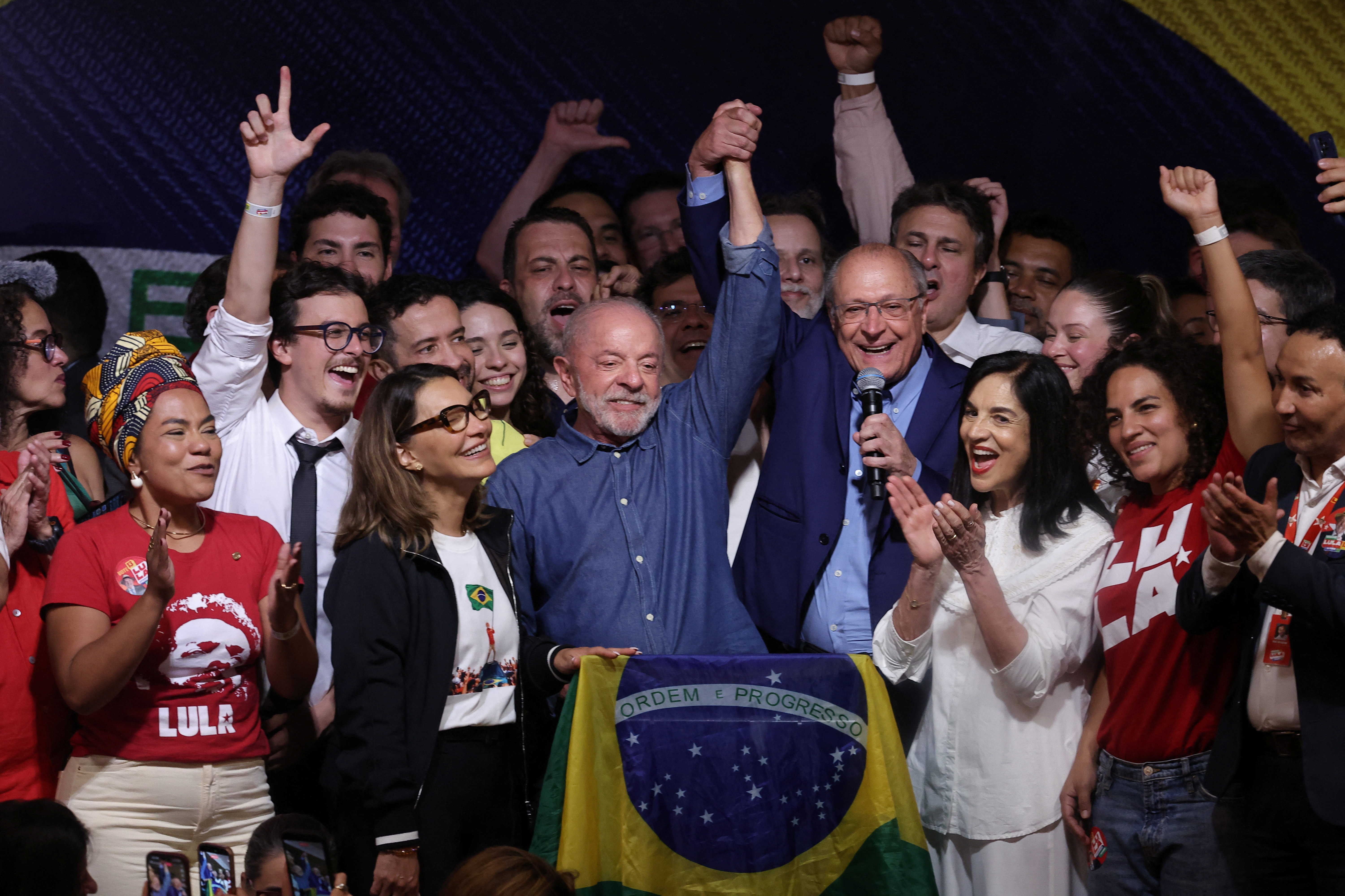 Lula da Silva dijo que los brasileños lo votaron para garantizar la continuidad de la democracia en Brasil