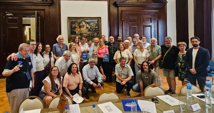 De Vargas Llosa a David Lynch, las grandes figuras de la cultura que se nos fueron en 2025