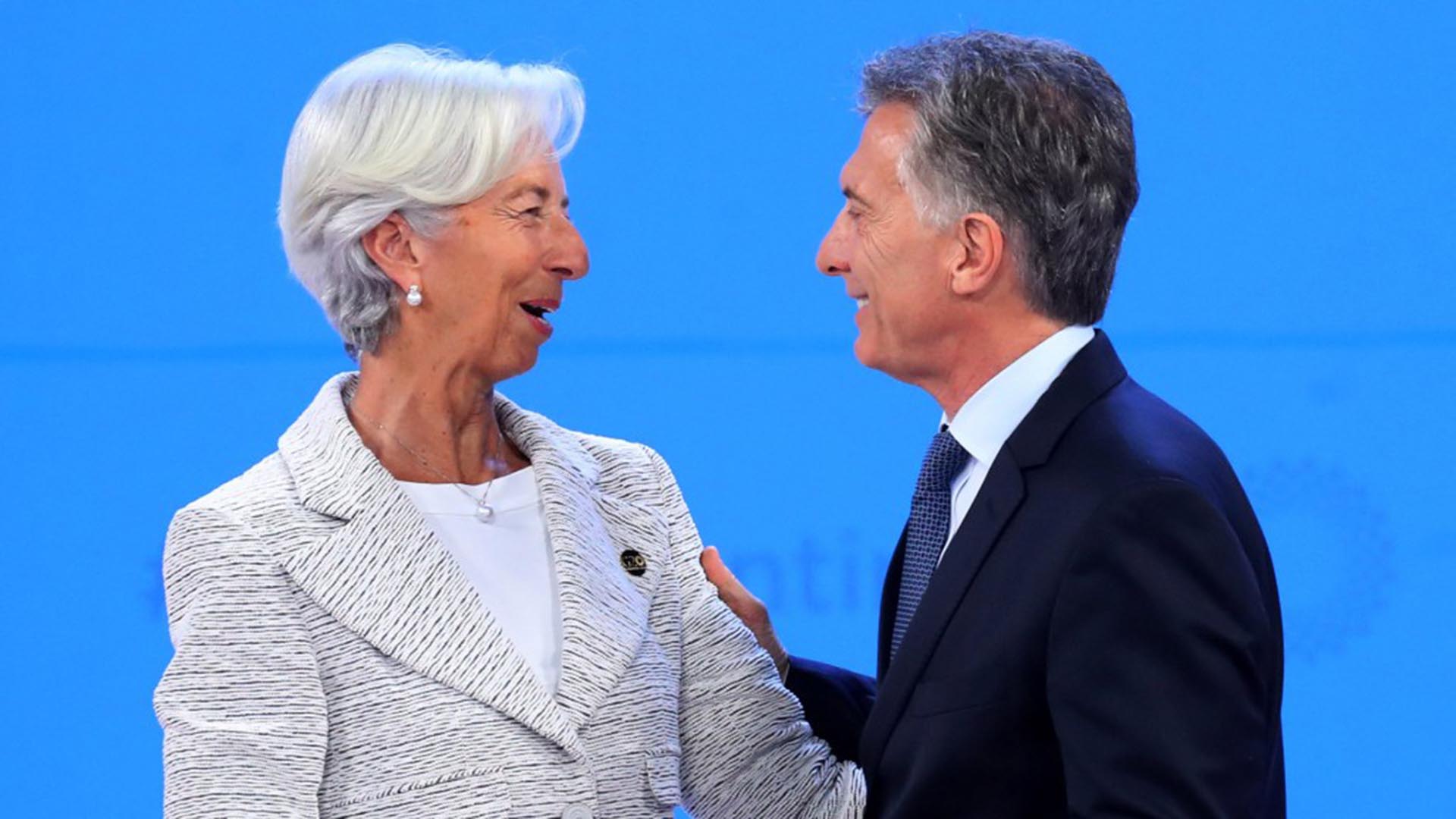 El FMI trabaja en un informe autocrítico por el préstamo del FMI al Gobierno de Mauricio Macri. 