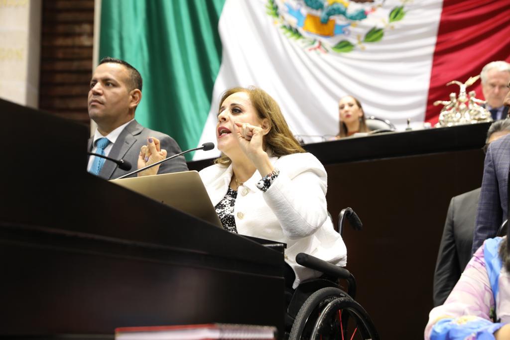 Yolanda de la Torre, quien propuso la controversial reforma, solicitó dejar su cargo como diputada (Foto: Twitter/GPPRIDiputados)