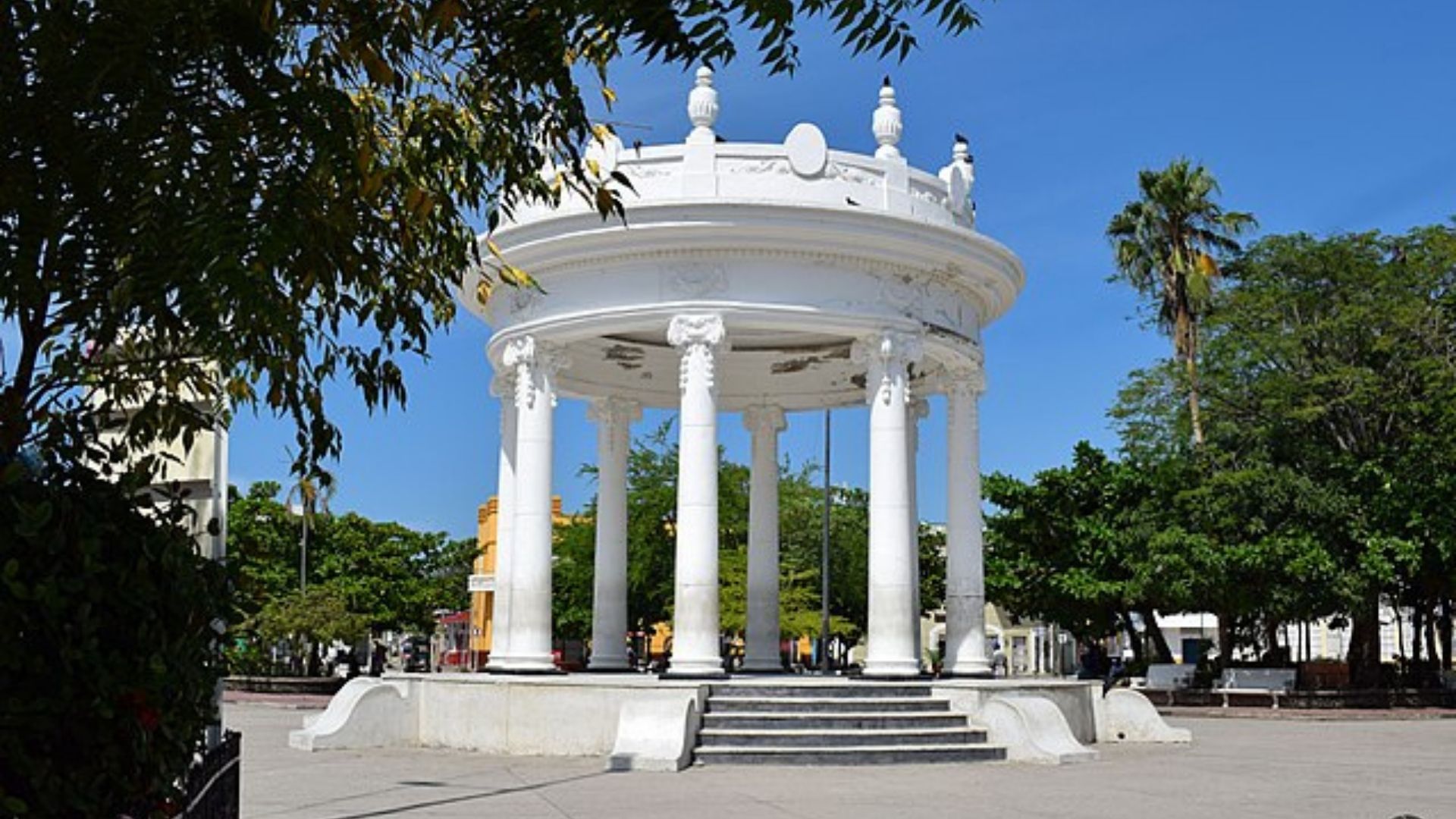 Plaza centenario Ciénaga Magdalena. Foto: Wikimedia Commons