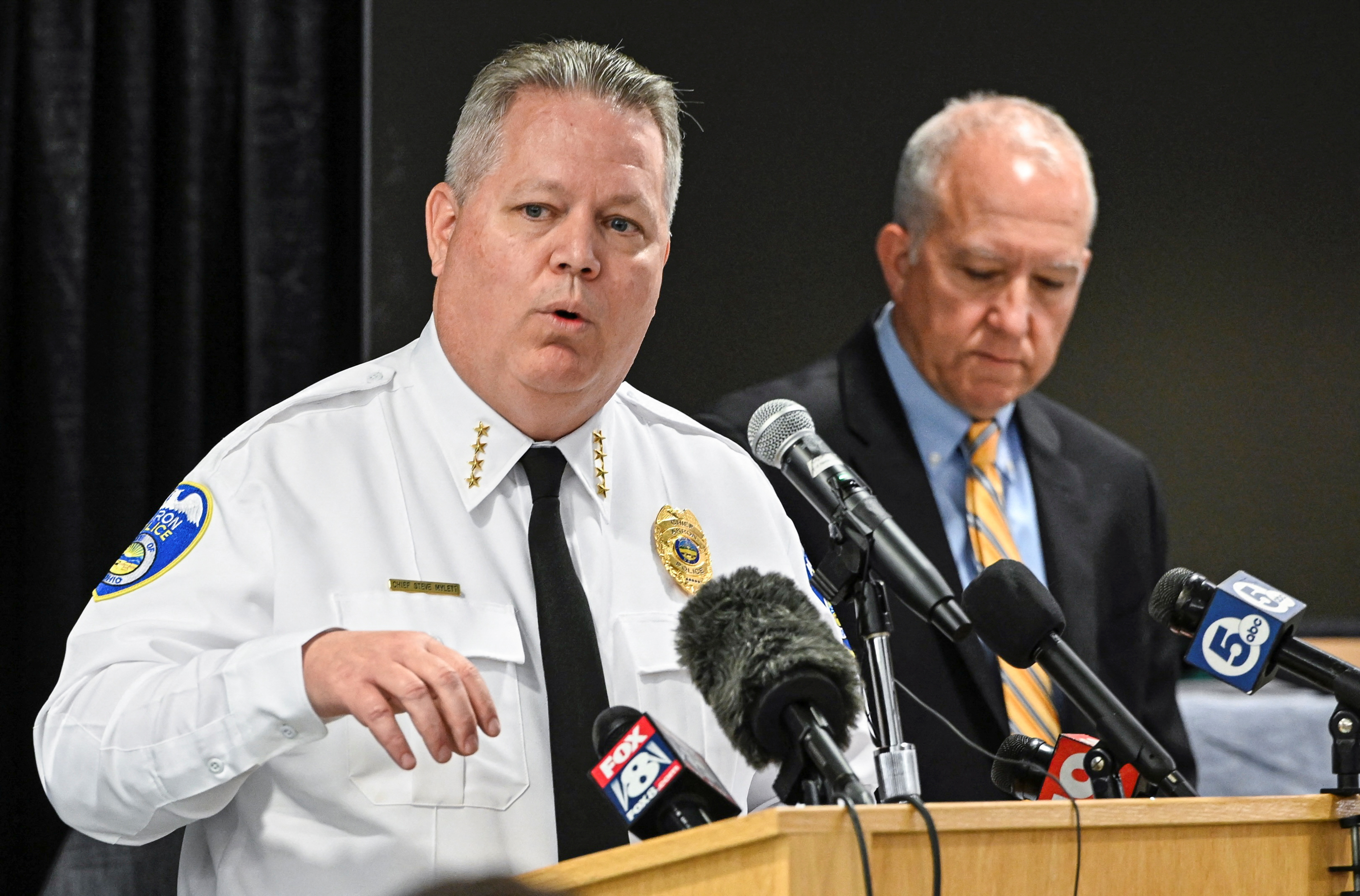 El jefe de policía de Akron, Stephen Mylett, dijo que no sabía el número exacto de disparos contra Jayland Walker.  REUTERS/Gaelen Morse