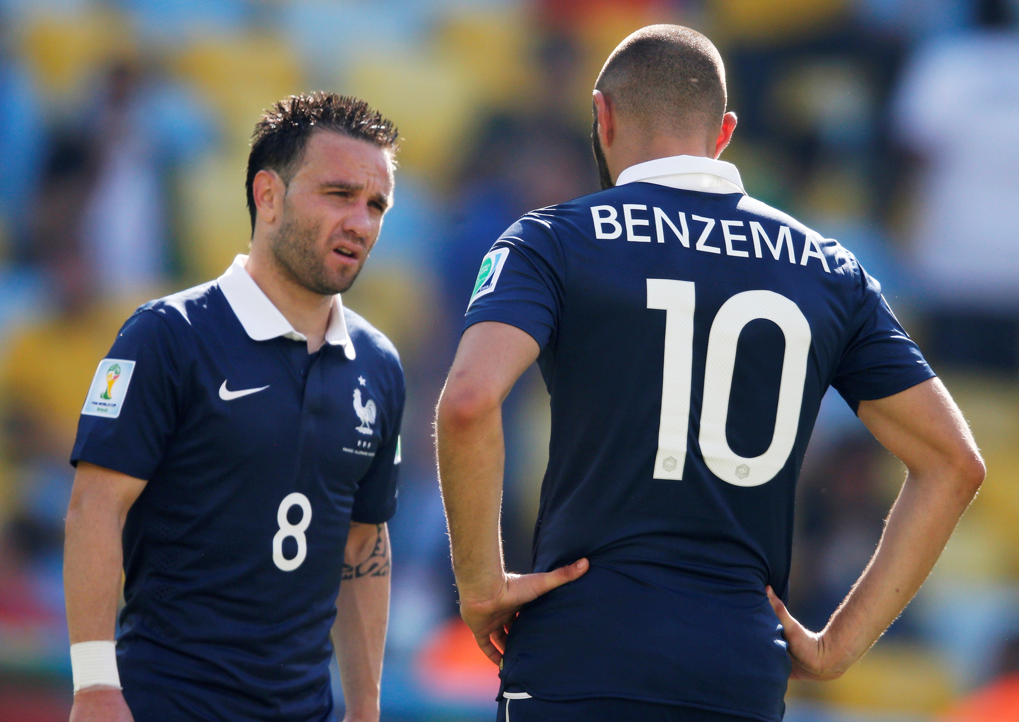Benzema fue compañero de Mathieu Valbuena en la selección de Francia durante el Mundial 2014 (Foto: REUTERS)