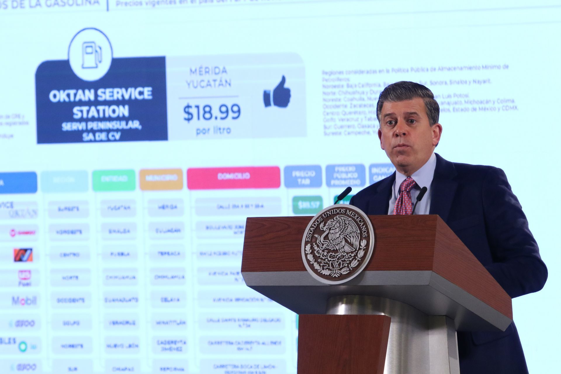 Además de su empresa de servicios turísticos en Veracruz, Ricardo Sheffield Padilla ha logrado incursionar en al menos dos negocios más
(FOTO: MOISÉS PABLO/CUARTOSCURO.COM)