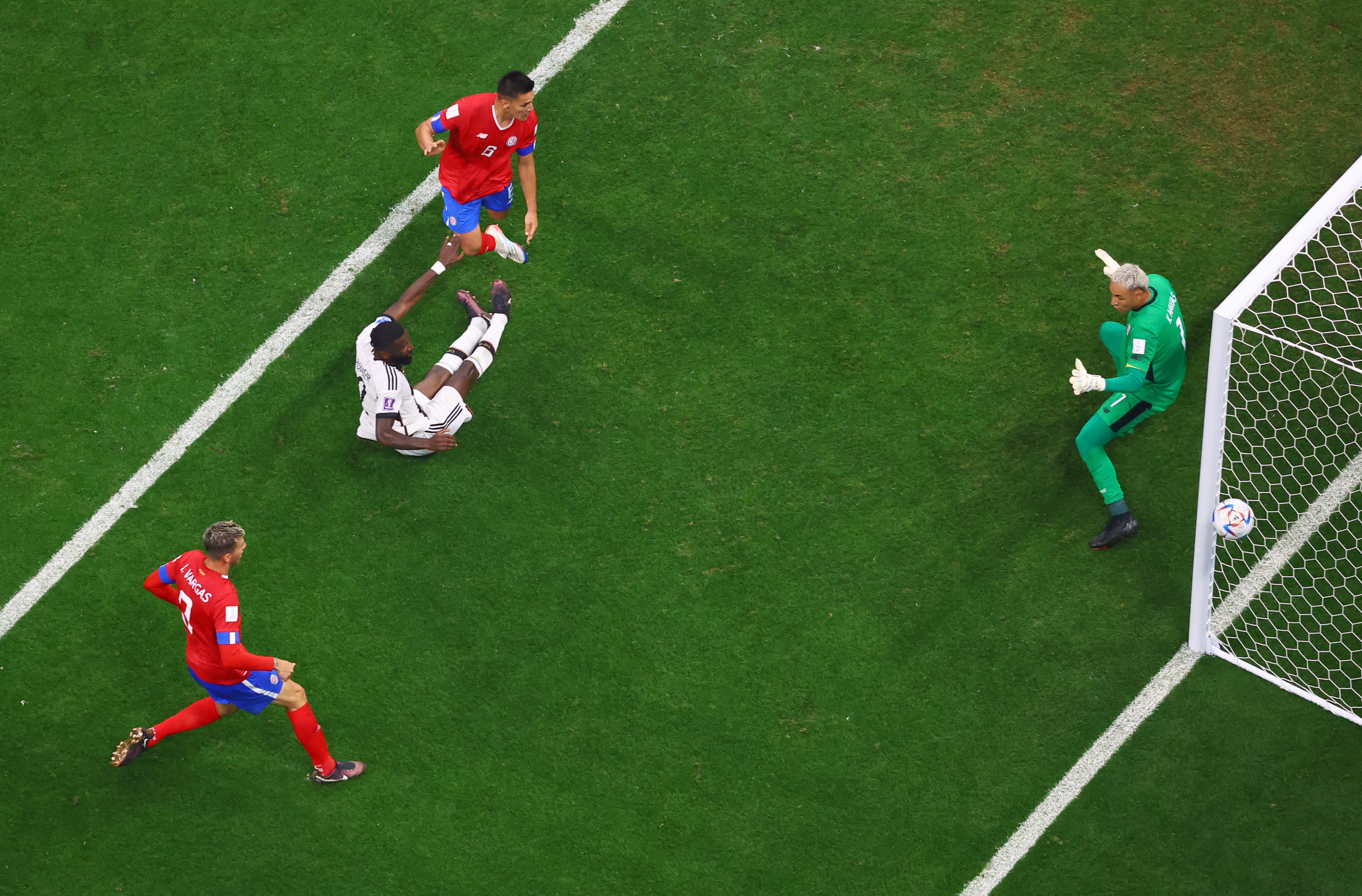 Soccer Football - FIFA World Cup Qatar 2022 - Group E - Costa Rica v Germany - Al Bayt Stadium, Al Khor, Qatar - December 1, 2022 Germany's Antonio Rudiger hits the post REUTERS/Fabrizio Bensch