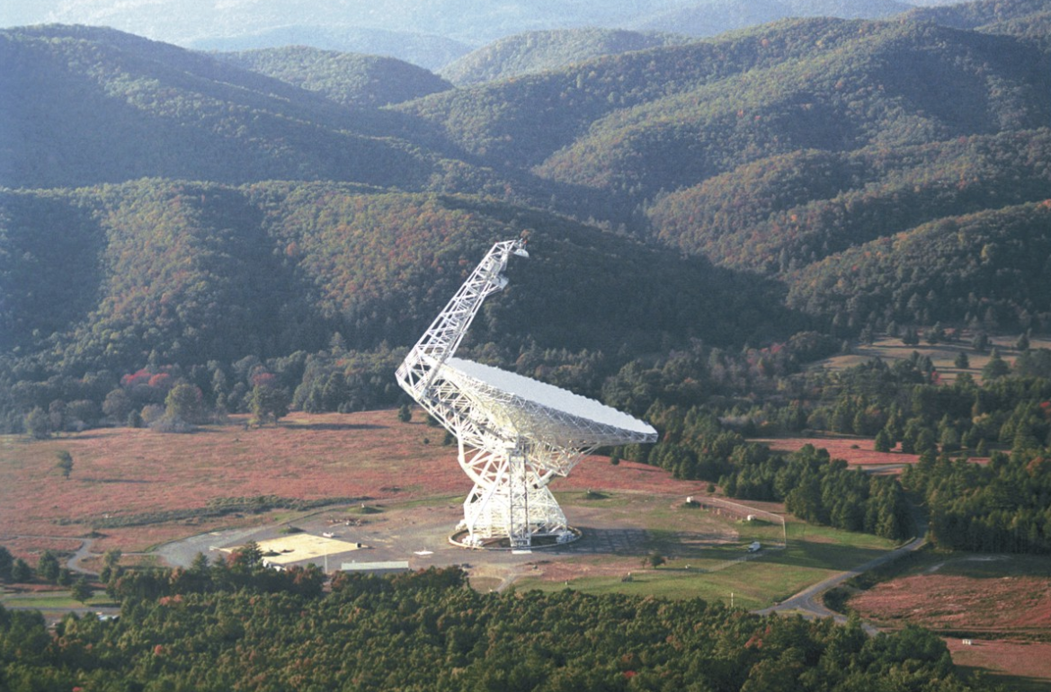 Desde 2016 el equipo de UCLA ha usado el Telescopio Green Bank en Virginia Occidental