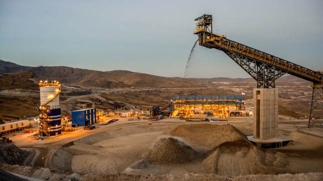 Producción minera se recupera en el Perú.