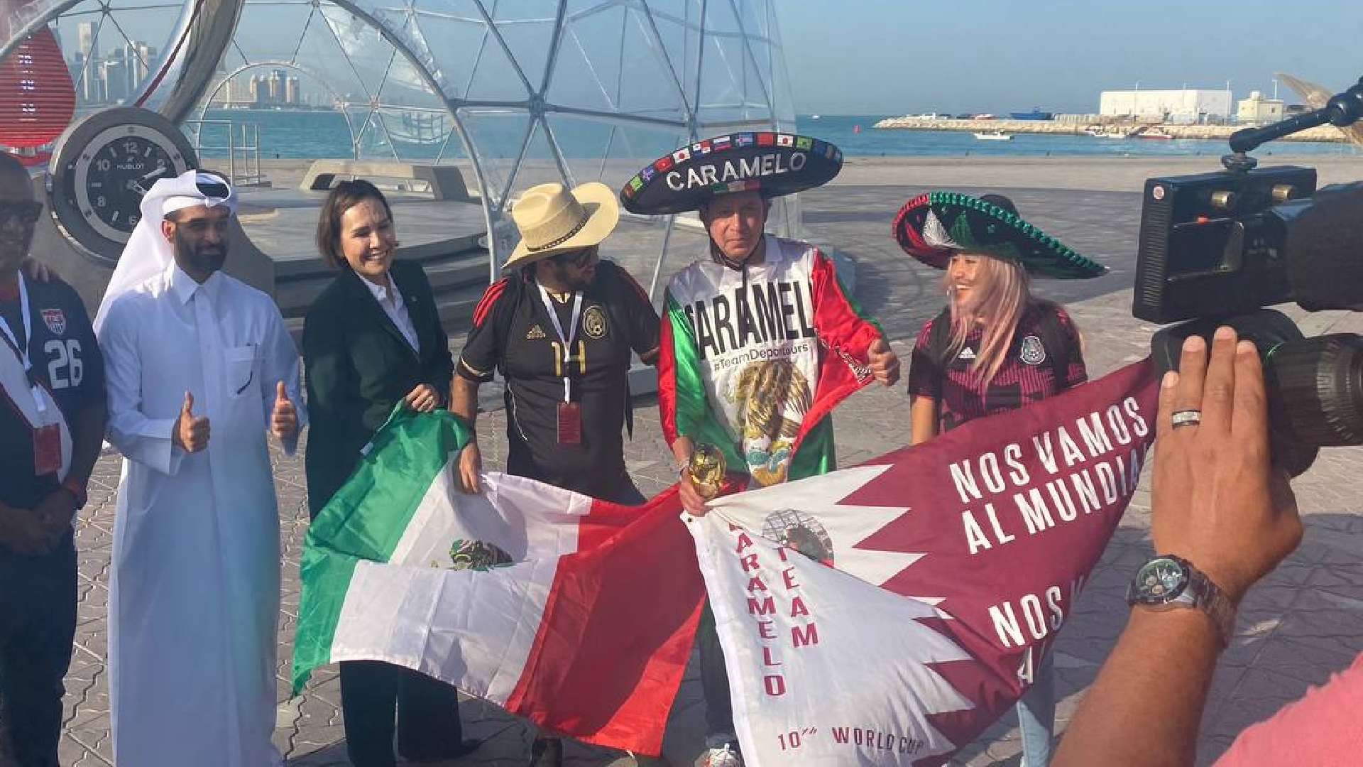 Caramelo será el fanático oficial que representará a México en Qatar 2022 (Foto: SRE)