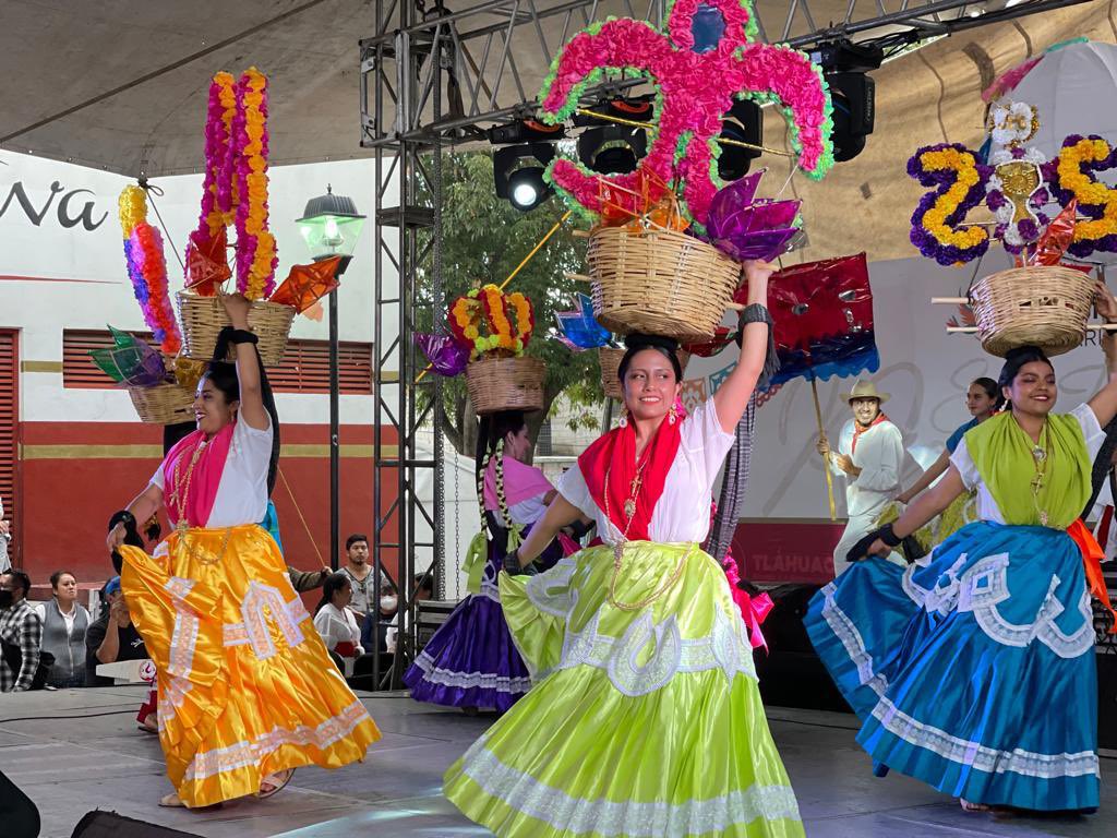 Con Baile Arte Y Gastronomía La Guelaguetza Llegó A Tláhuac Infobae 6997