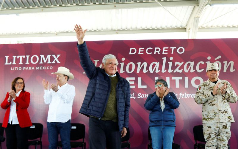 AMLO firmó decreto de nacionalización del litio de Sonora en febrero de 2023 (Foto: REUTERS)