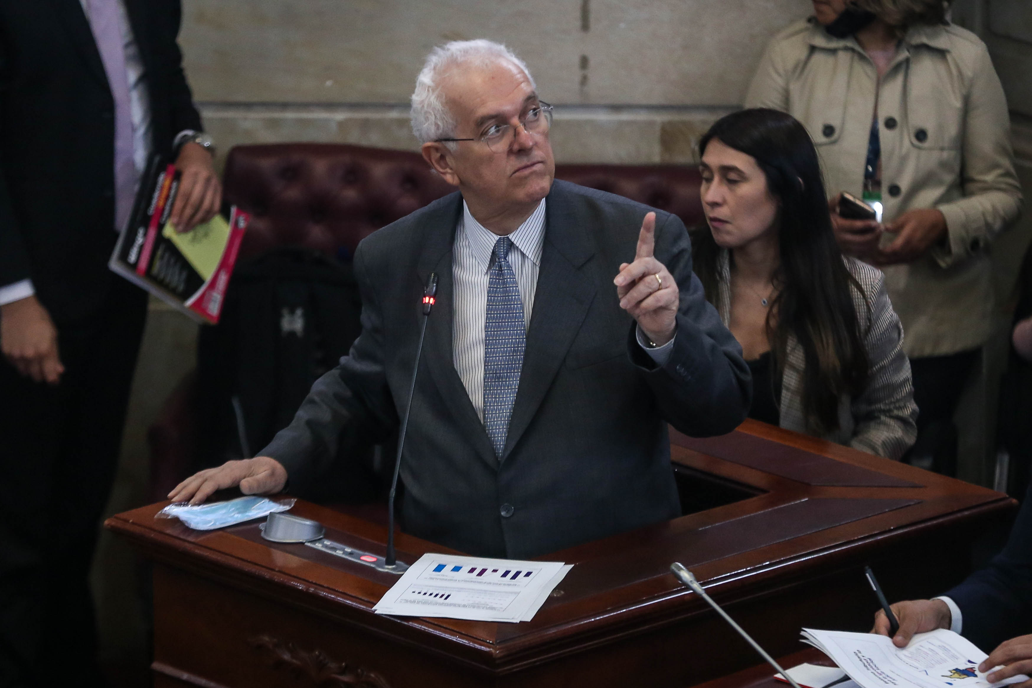BOGOTA.  August 23, 2022. The Minister of Finance, José Antonio Ocampo (photo) and the Director of the DIAN, Luis Carlos Reyes present the tax reform in a joint session of the economic commissions of the House of Representatives and the Senate.  (Colprensa - Camila Diaz)