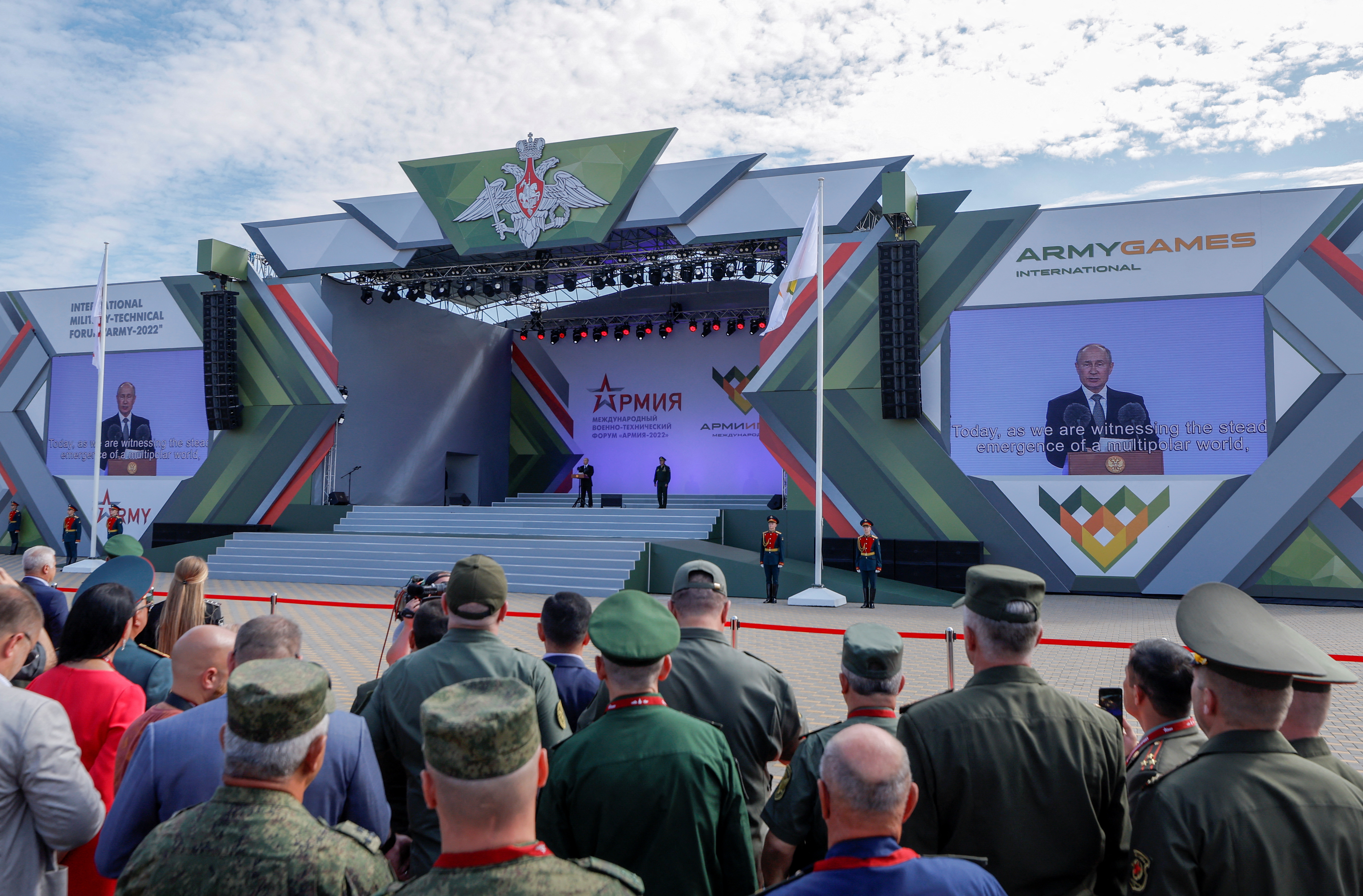 El discurso en la feria Army 2022 (Reuters)