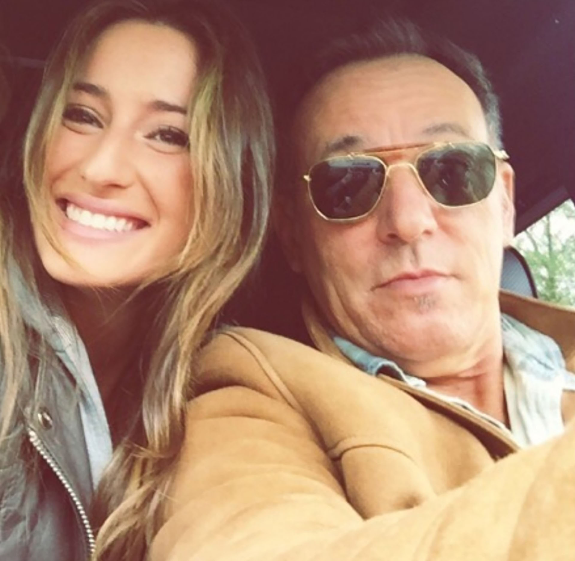 Bruce se muestra orgulloso de su hija (Foto: Instagram)