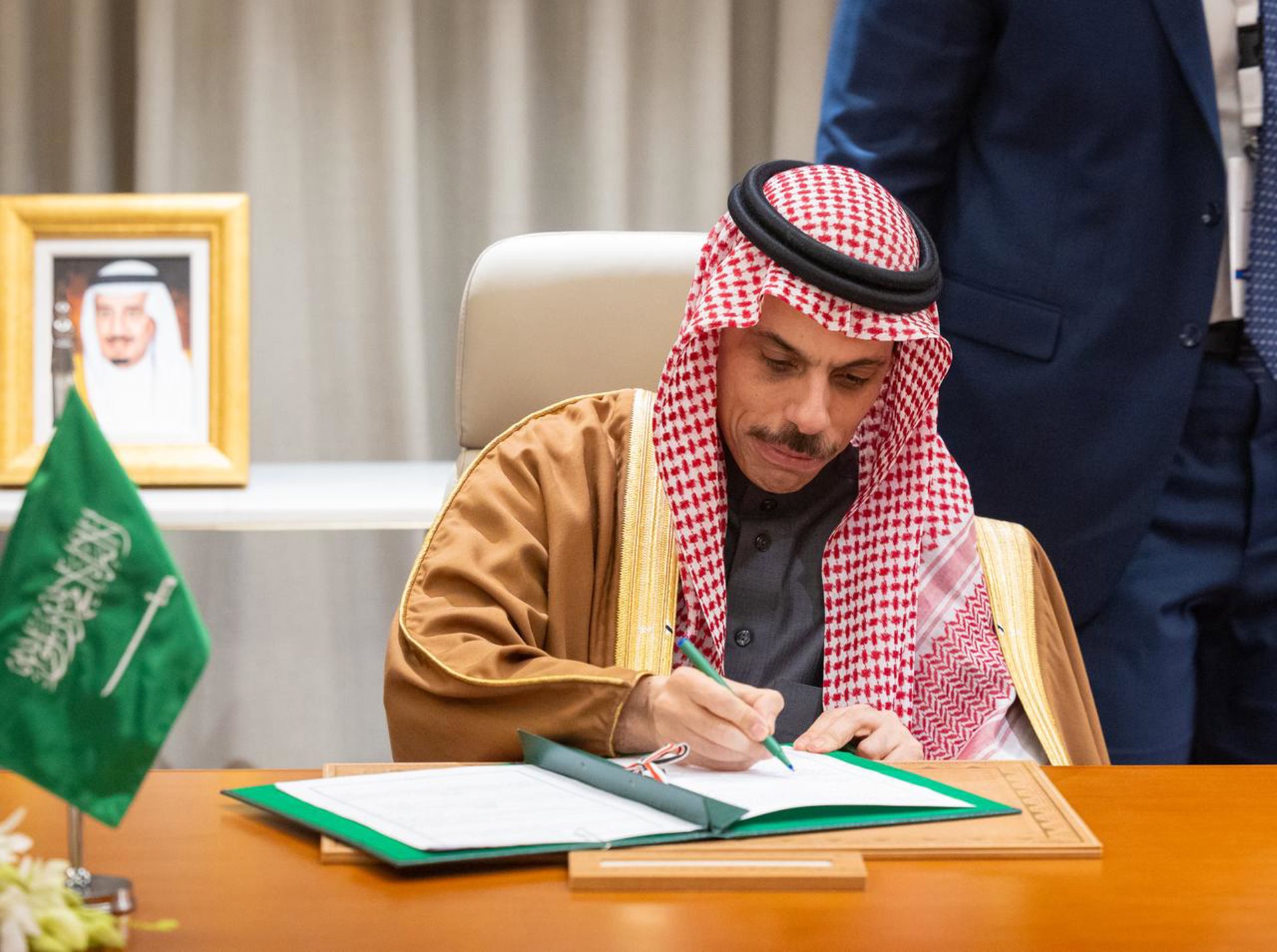 Arabia Saudita advirti&oacute; ante los BRICS que su seguridad y soberan&iacute;a son 