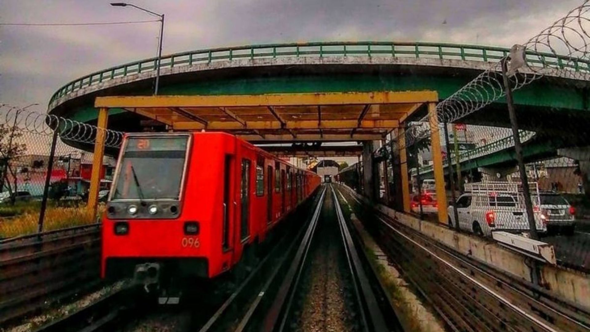 Metro CDMX hoy 13 de mayo: reportaron retrasos en Línea 12