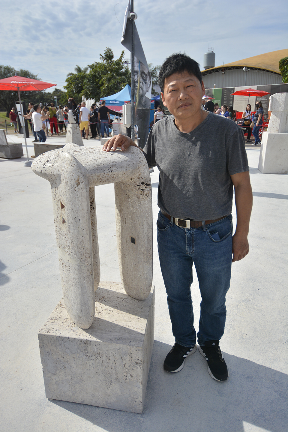 El surcoreano Sodong Choe, con su obra “Permanencia 2.150”