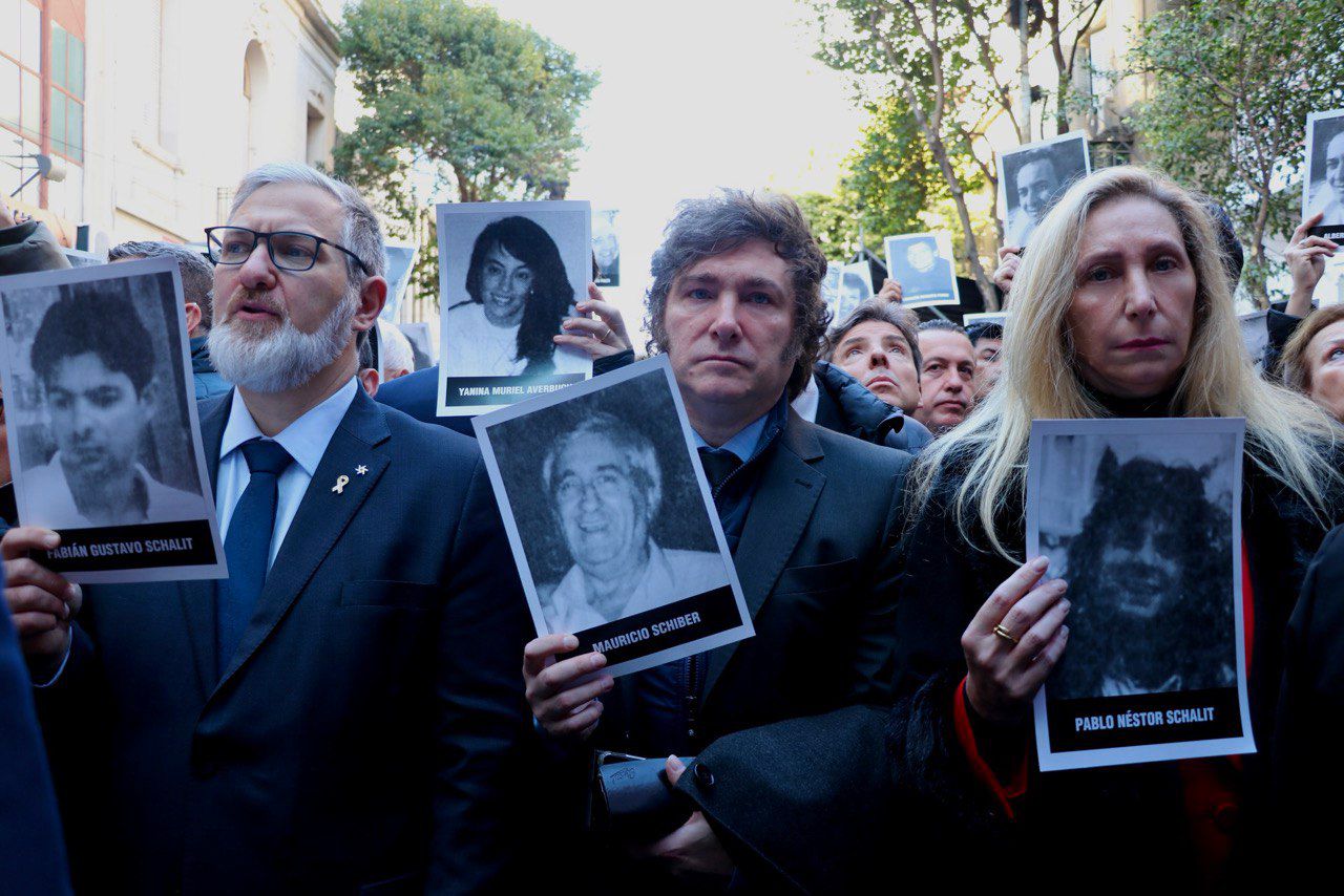 Con la presencia de Javier Milei, se realizará el acto por el 31° aniversario del atentado a la AMIA
