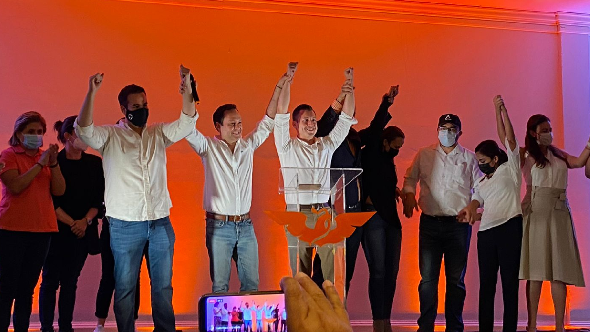 Luis Donaldo Colosio rindió protesta como alcalde de Monterrey para el periodo 2021-2024 (Foto: Cortesía MC)
