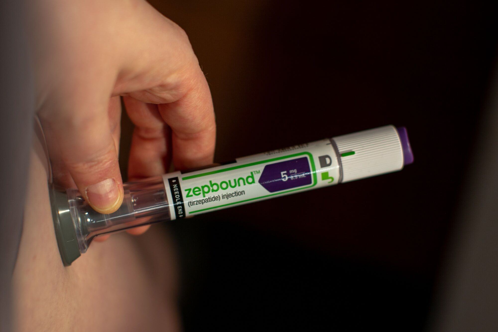 inyecciones para bajar de peso tirzepatide Un medicamento inyectable para bajar de peso mostró mejores resultados en  mujeres que en hombres