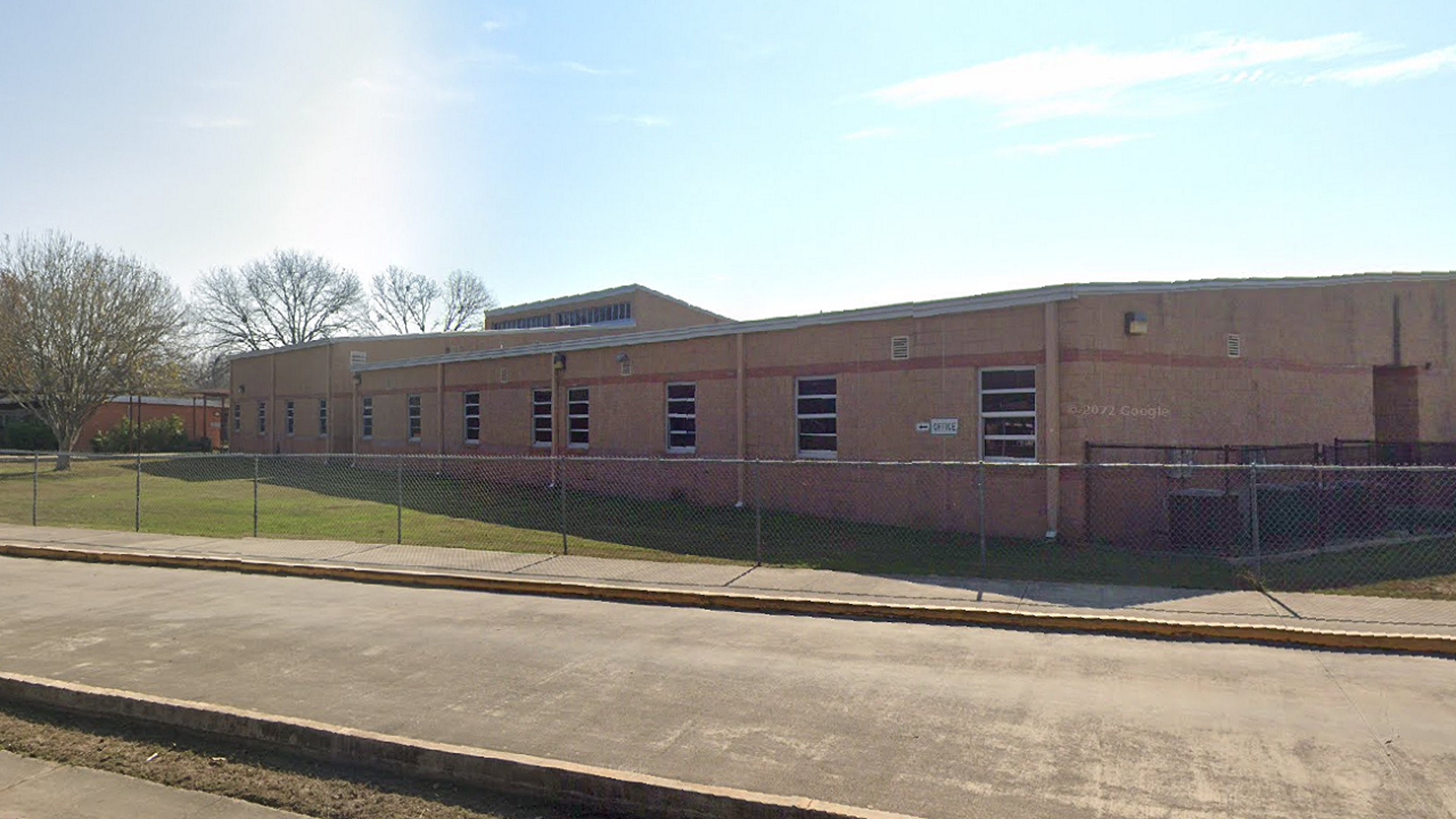 Sekolah di Uvalde, Texas (Google Maps)