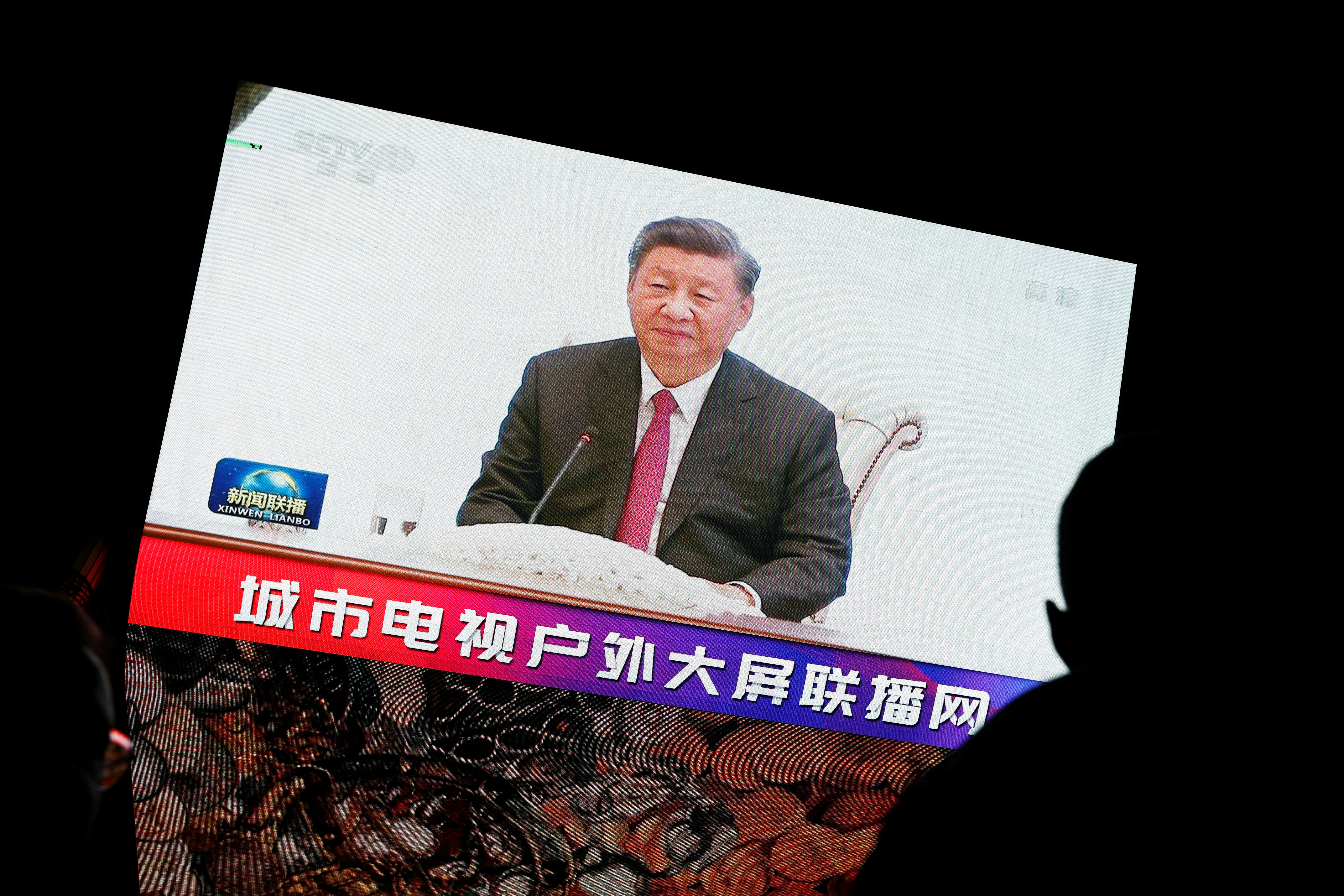 IMAGEN DE ARCHIVO. La visita fue la primera aparición de Xi en televisión desde que regresó de una cumbre regional en Uzbekistán (REUTERS/Florence Lo)