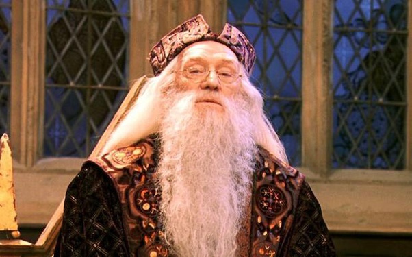 El fallecido actor Richard Harris en el personaje de Albus Dumbledore (Foto: Warner Bros)