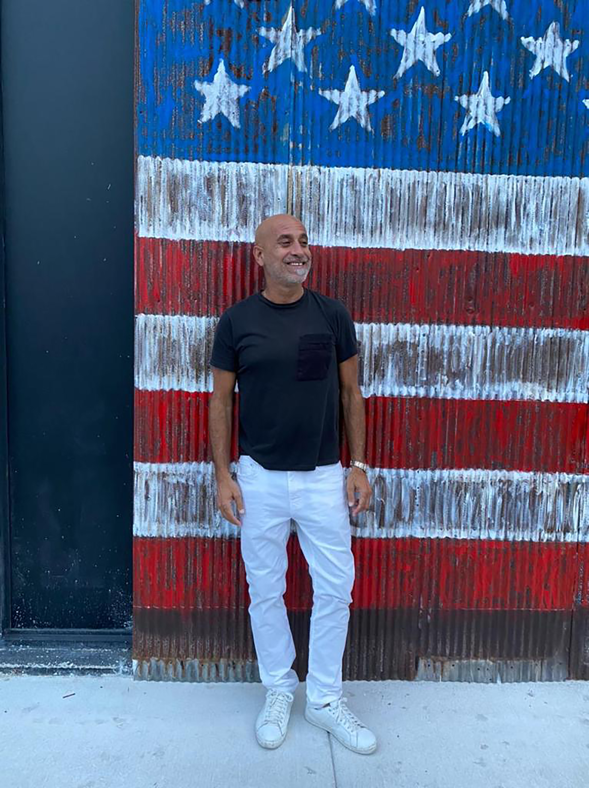 D'Alvia sostiene que la famosa "cintura argentina" para emprender no sirve en el primer mundo, y que se debe tener paciencia para ver los frutos de una inversión