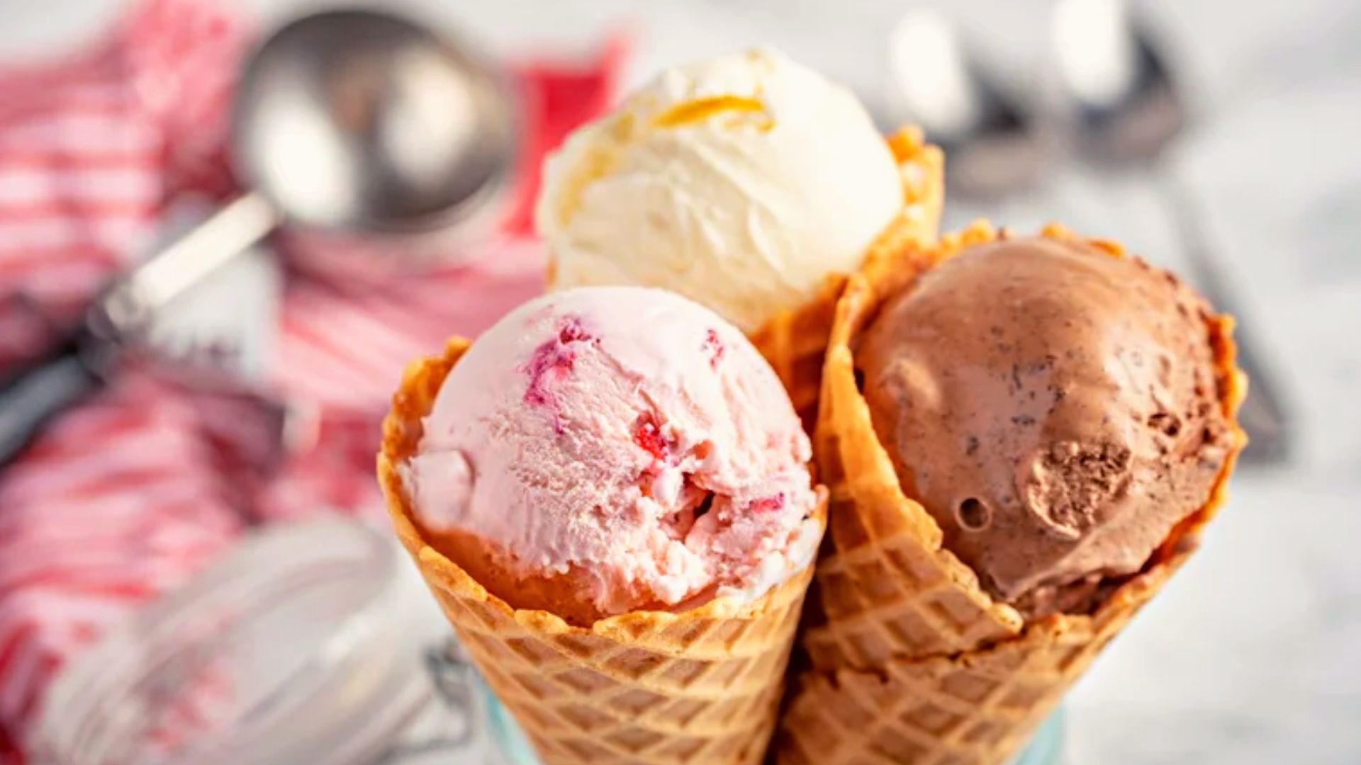 ¿Se dice “tomar o comer helado”? La RAE resuelve esta duda. Foto: Shutterstock