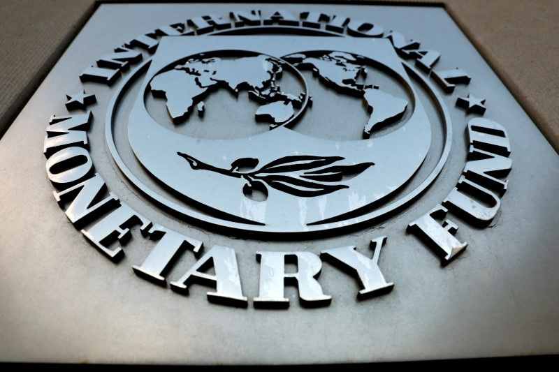 Foto de archivo. El logo del Fondo Monetario Internacional (FMI) en Washington, Estados Unidos, 4 de septiembre, 2018 (REUTERS/Yuri Gripas)