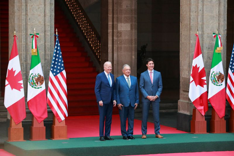 The President of the United States, Joe Biden, met with his Mexican counterpart, Andrés Manuel López Obrador, and the Prime Minister of Canada, Justin Trudeau, at the North American Leaders Summit, at the National Palace in Mexico City ( REUTERS/Henry Romero)