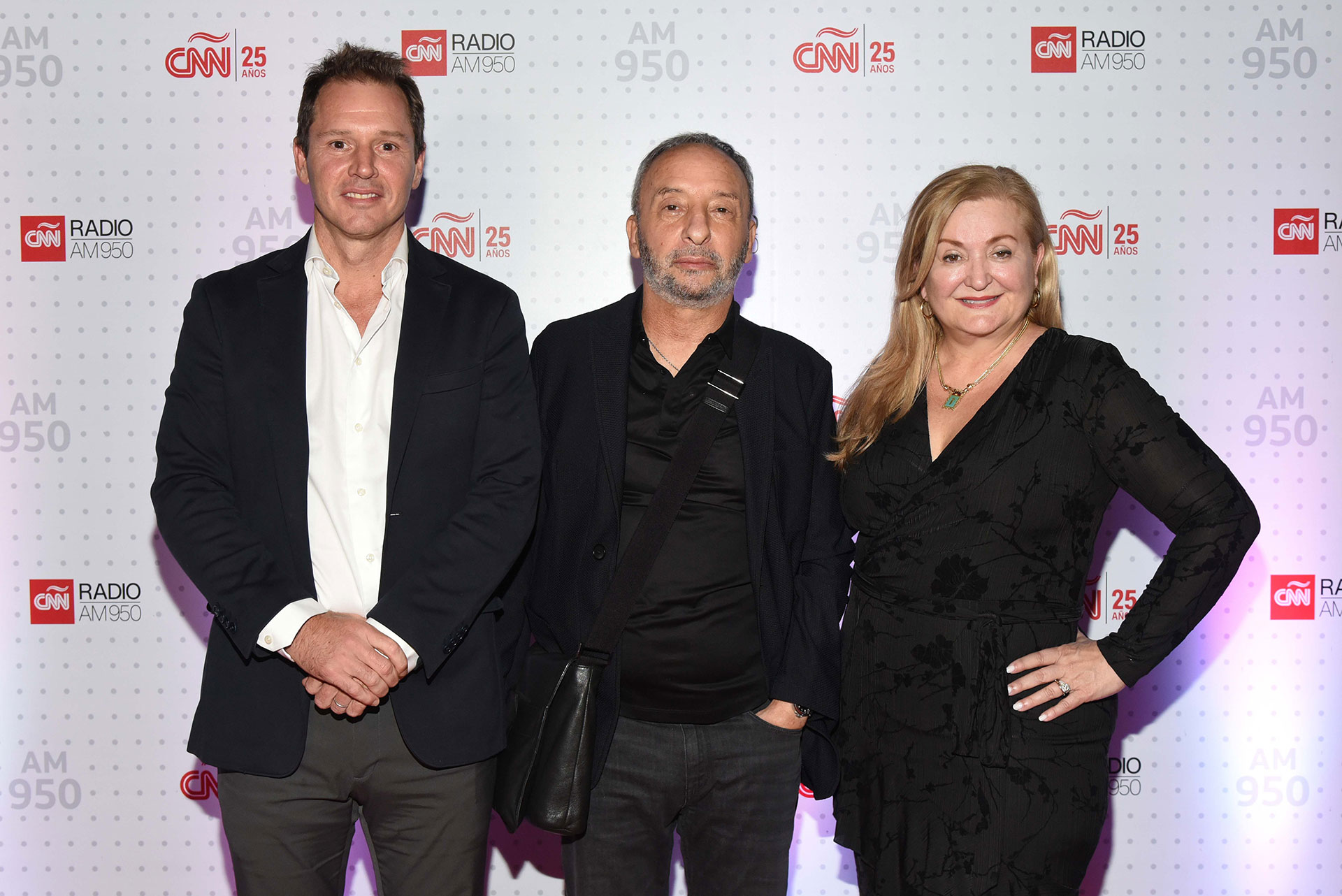 Jorge Brito, Guillermo Seita -socio argentino de CNN junto a Gustavo González- y Cynthia Hudson 