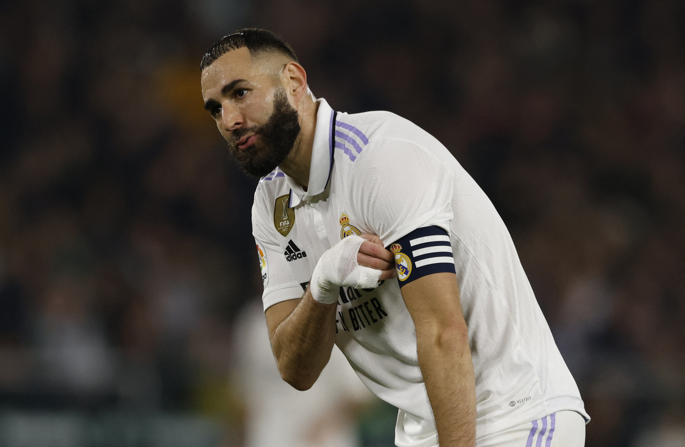 Karim Benzema sigue sin renovar su contrato que vence en junio de 2023 (Reuters)