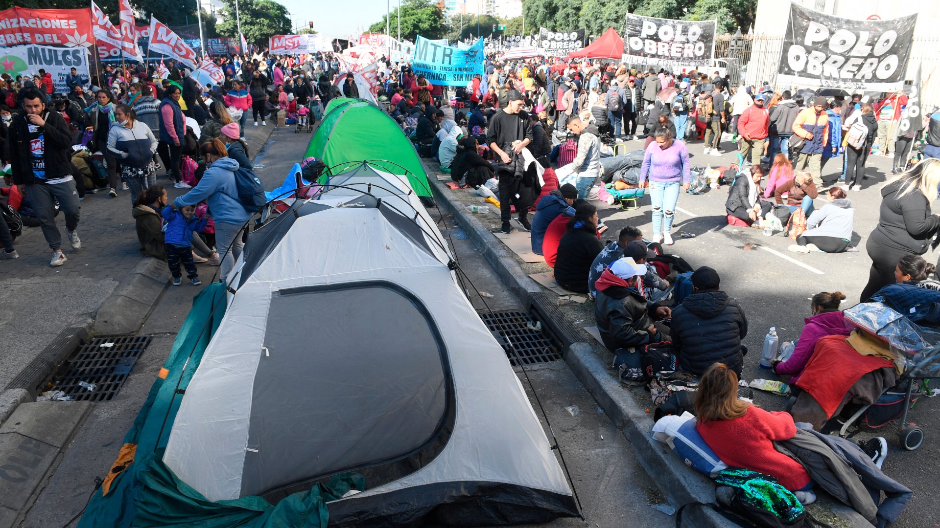 Los piqueteros realizarán una marcha a Plaza de Mayo y amenazar con acampar frente a la Casa Rosada (Maximiliano Luna)