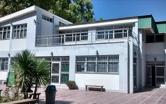 Conmoci&oacute;n en Mendoza: una ni&ntilde;a de 12 a&ntilde;os muri&oacute; tras descompensarse frente a un colegio
