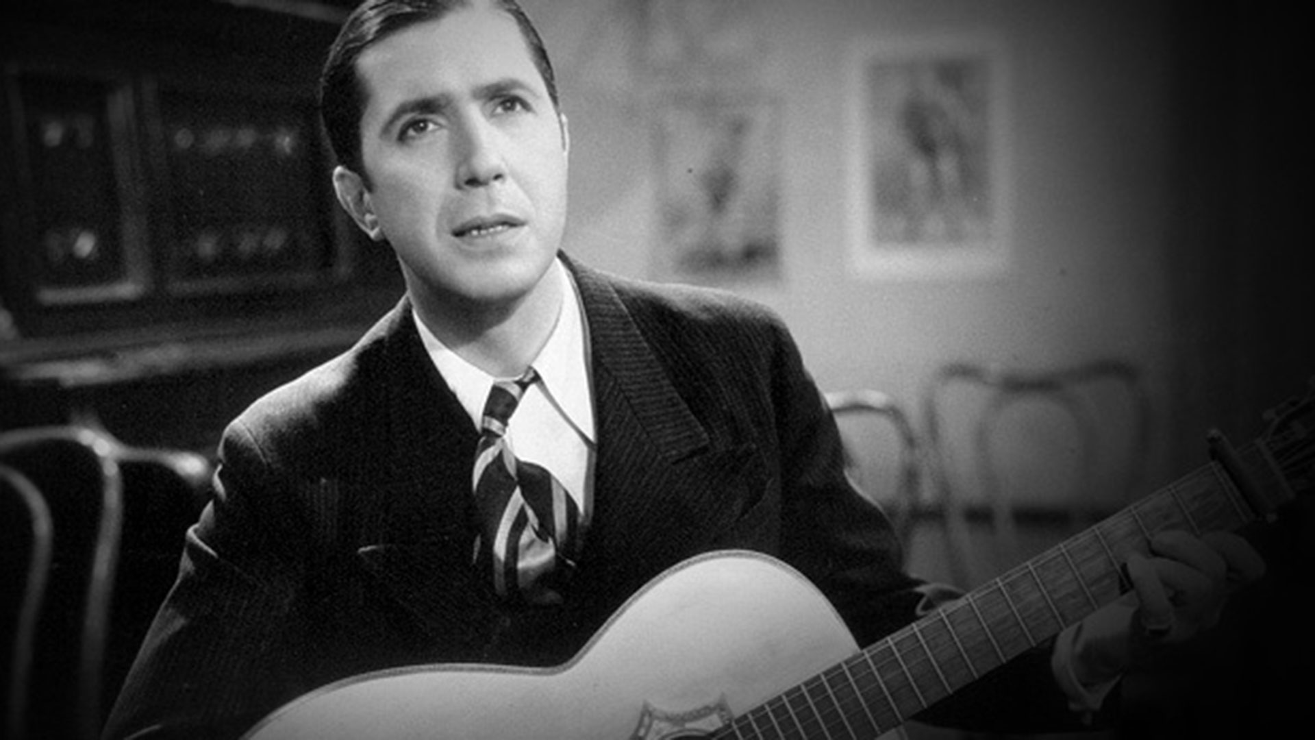 CARLOS GARDEL, HISTORIA DE UN ÍDOLO